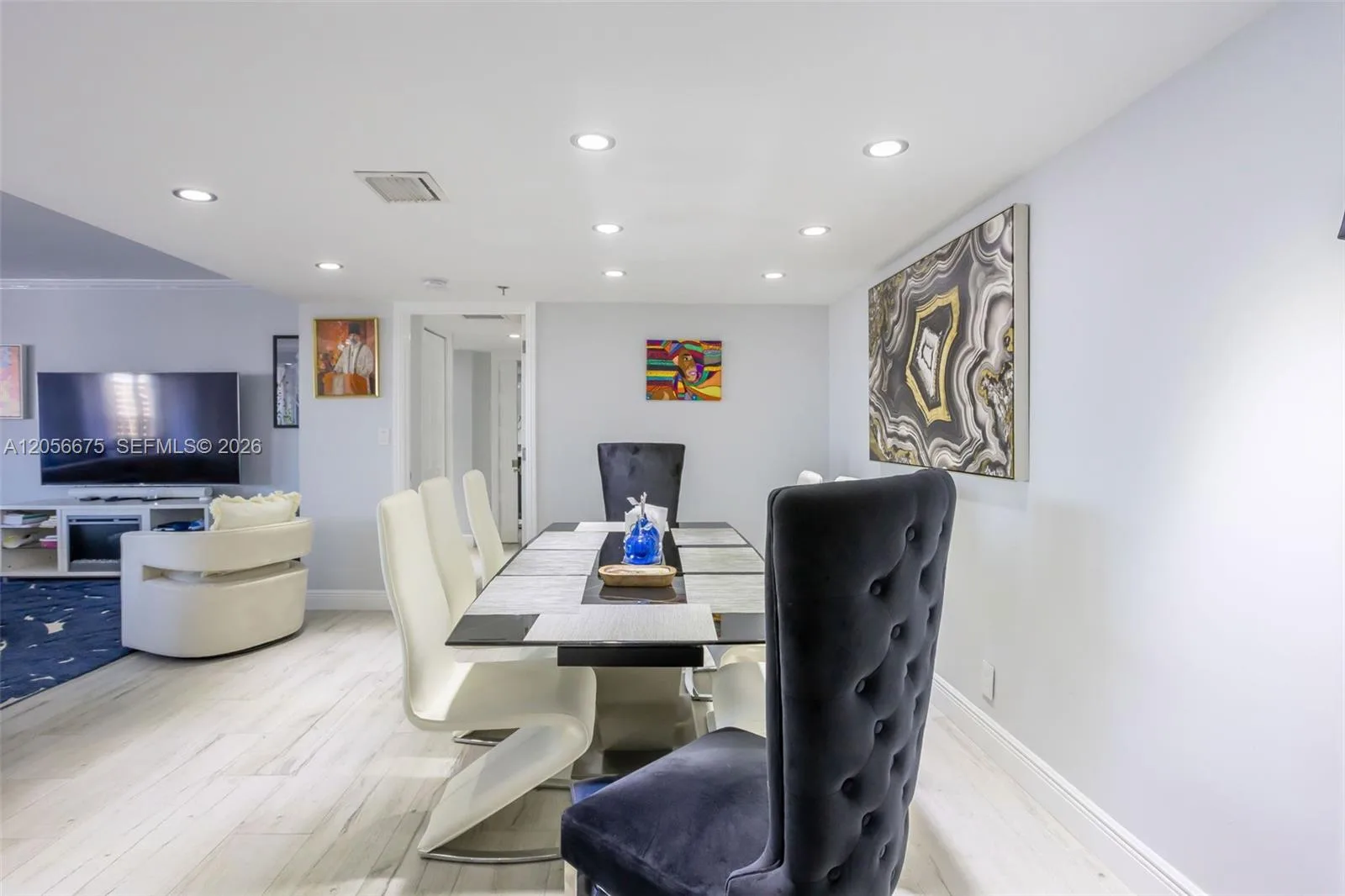 300 Three Islands Blvd # PH3A, Hallandale Beach, FL 33009 photo 8