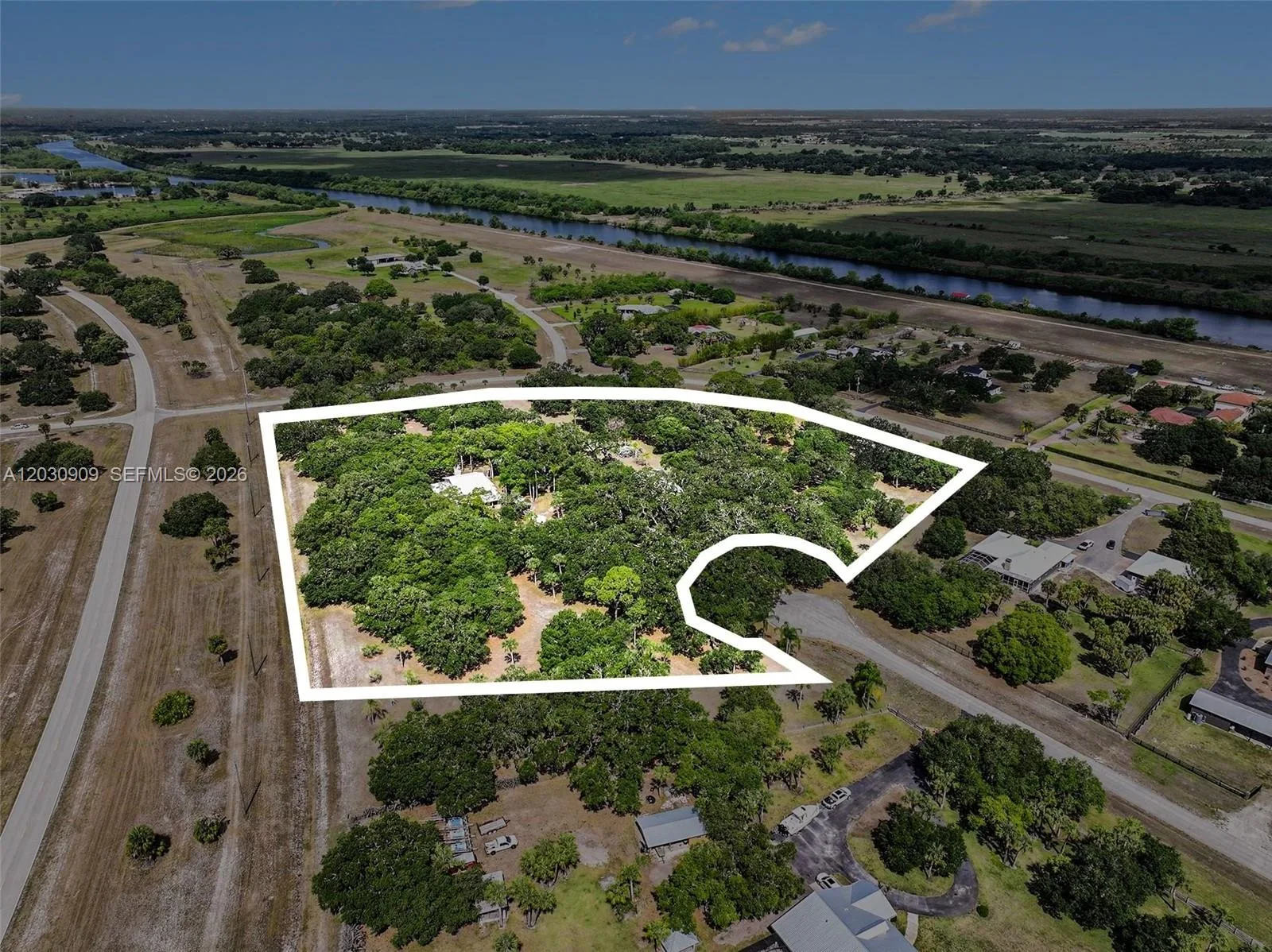 0 Frontier Cir, Other City - In The State Of Florida, FL 33935 — zdjęcie 4