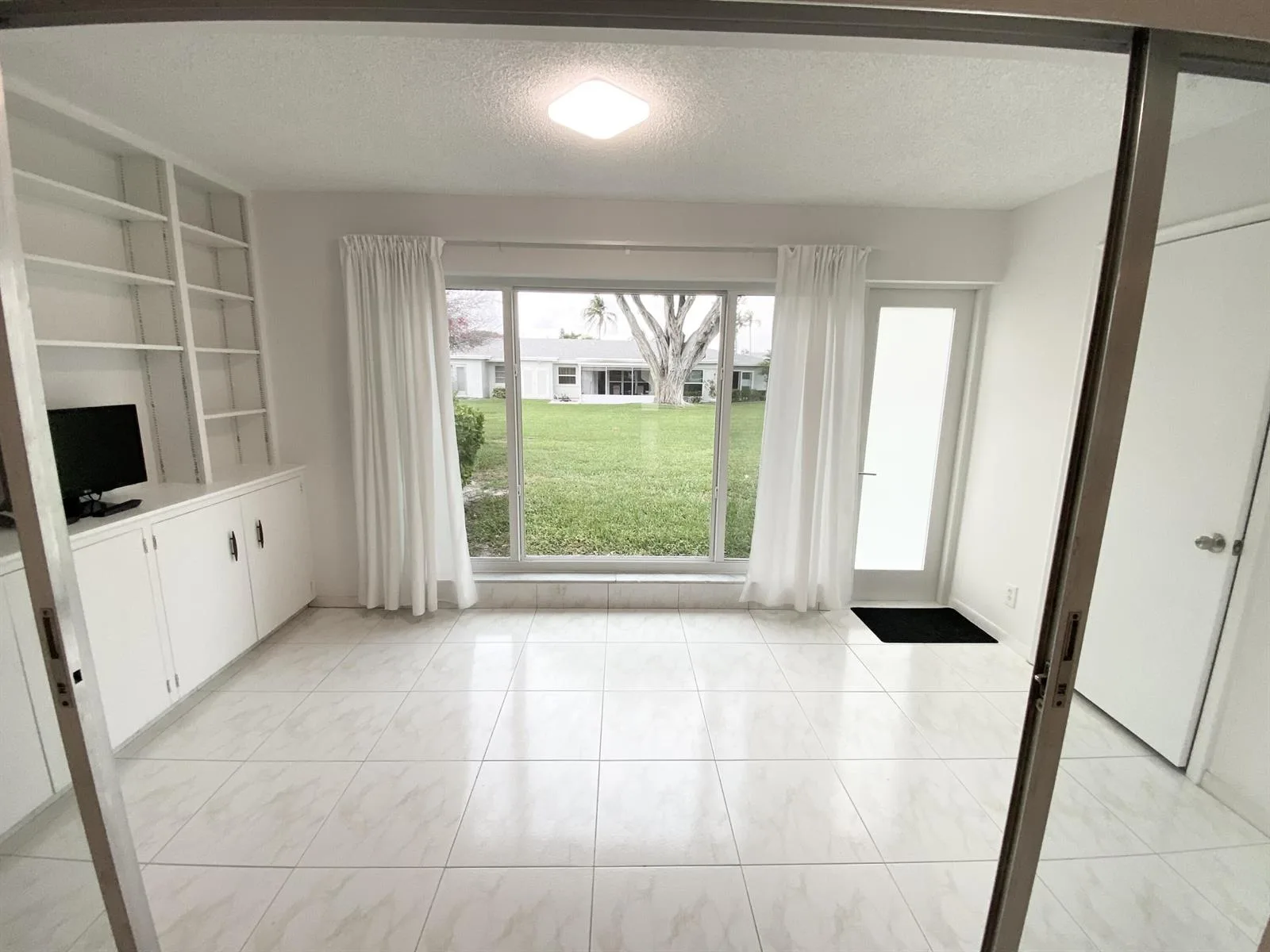 1110 Cactus Terrace # D, Delray Beach, FL 33445 photo 2