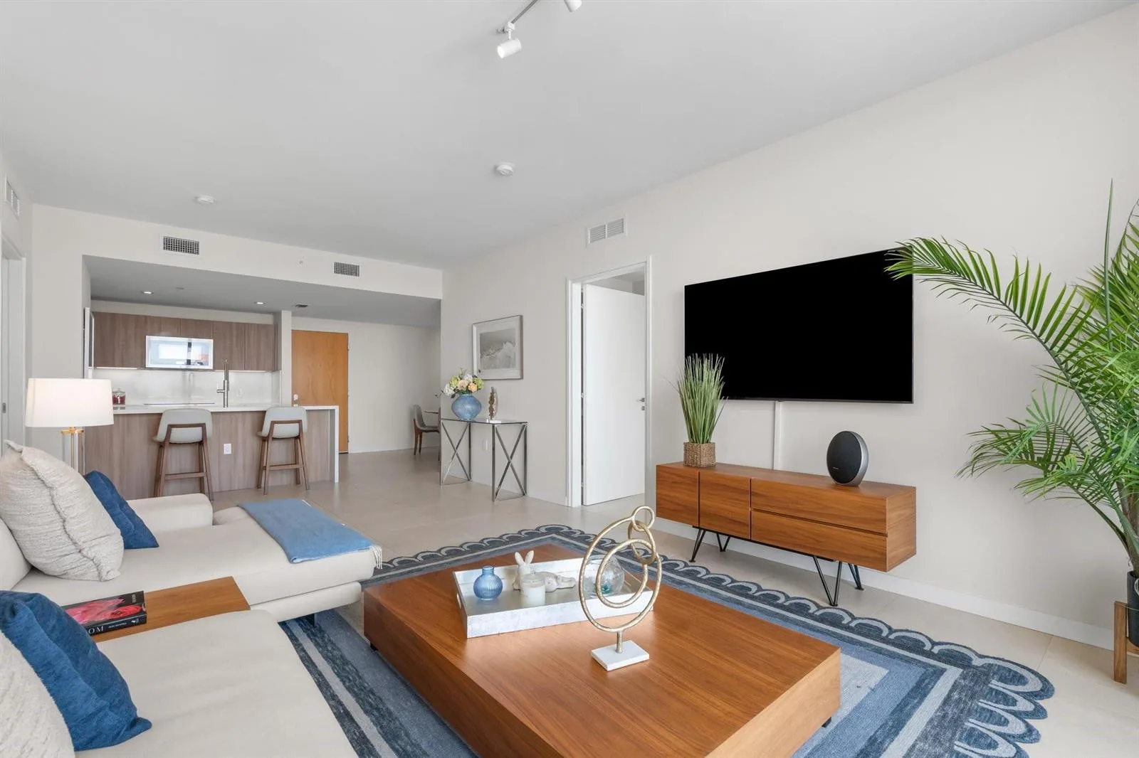 401 N Birch Road # 1102, Fort Lauderdale, FL 33304 photo 13