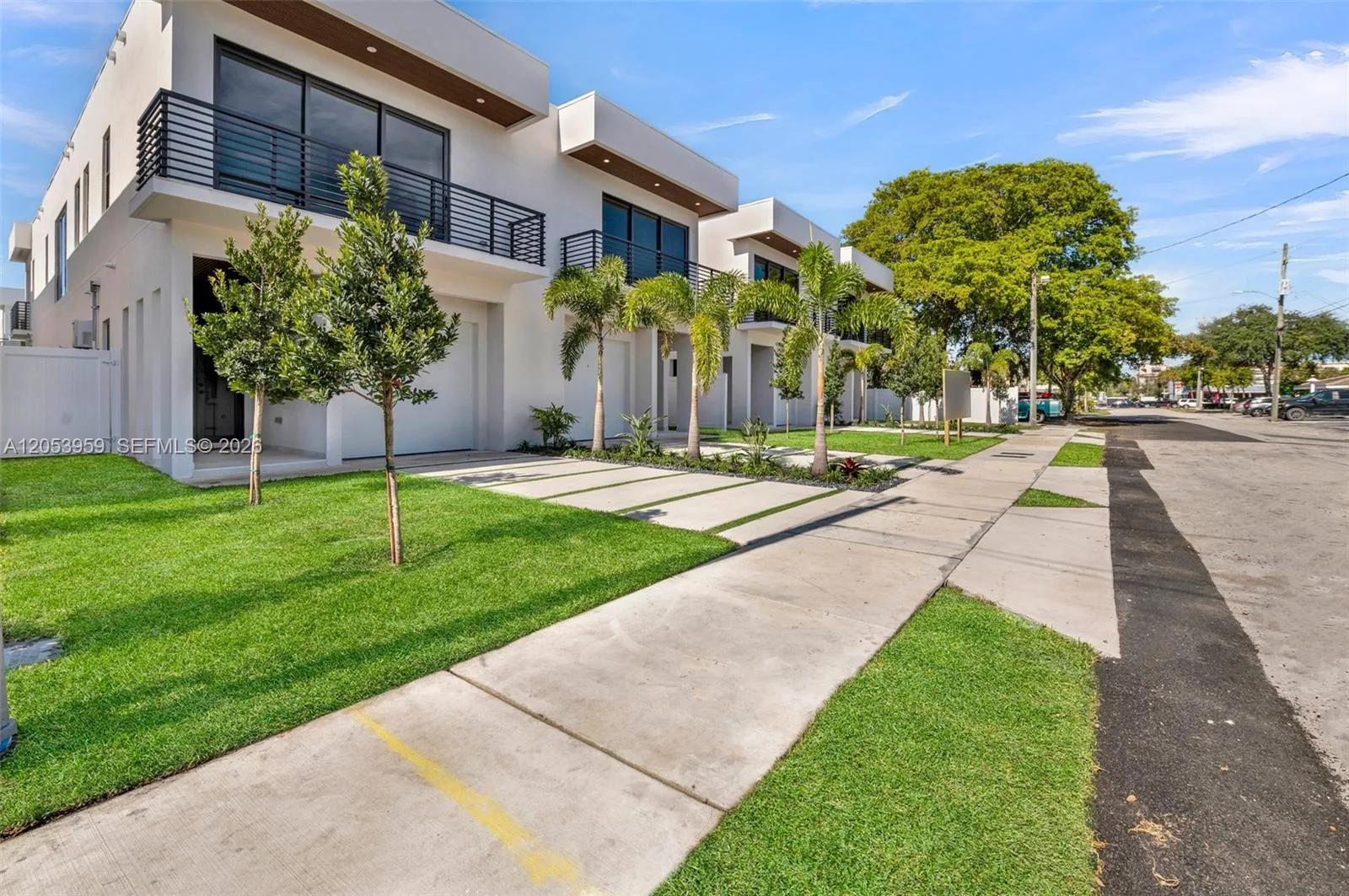 920 NE 17th ave # A, Fort Lauderdale, FL 33304 photo 3