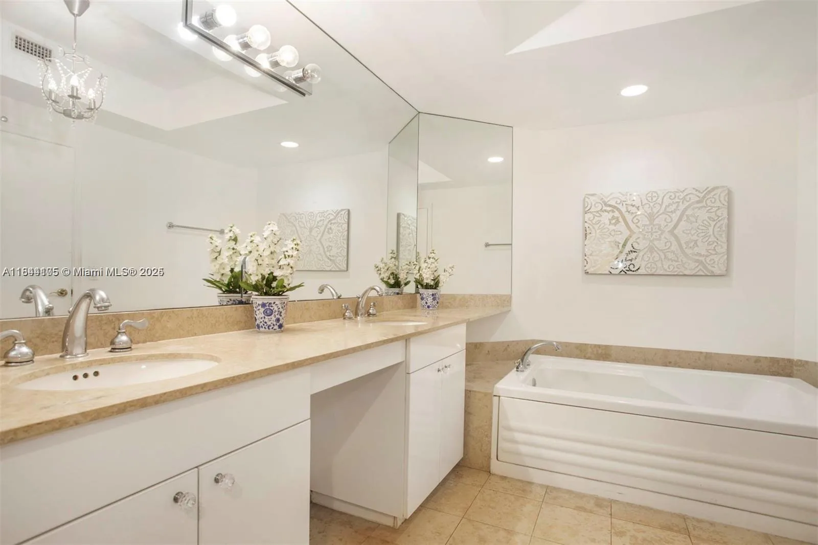 4775 Collins Ave # 2508, Miami Beach, FL 33140 photo 10