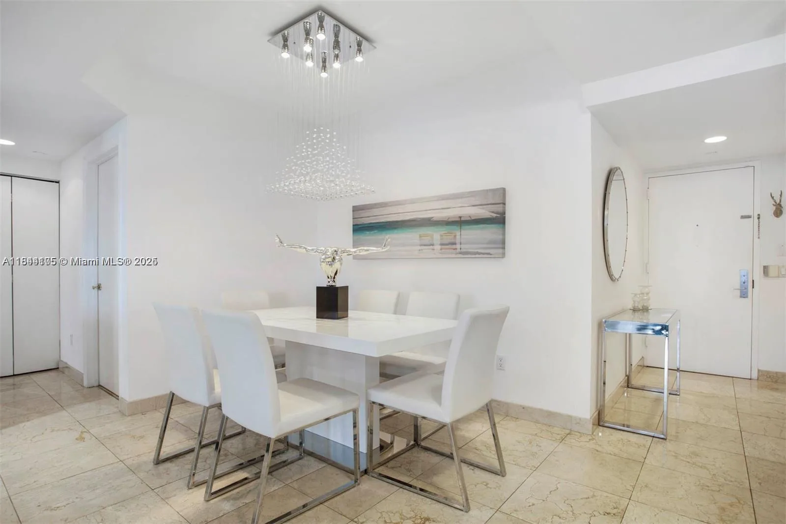 4775 Collins Ave # 2508, Miami Beach, FL 33140 photo 4