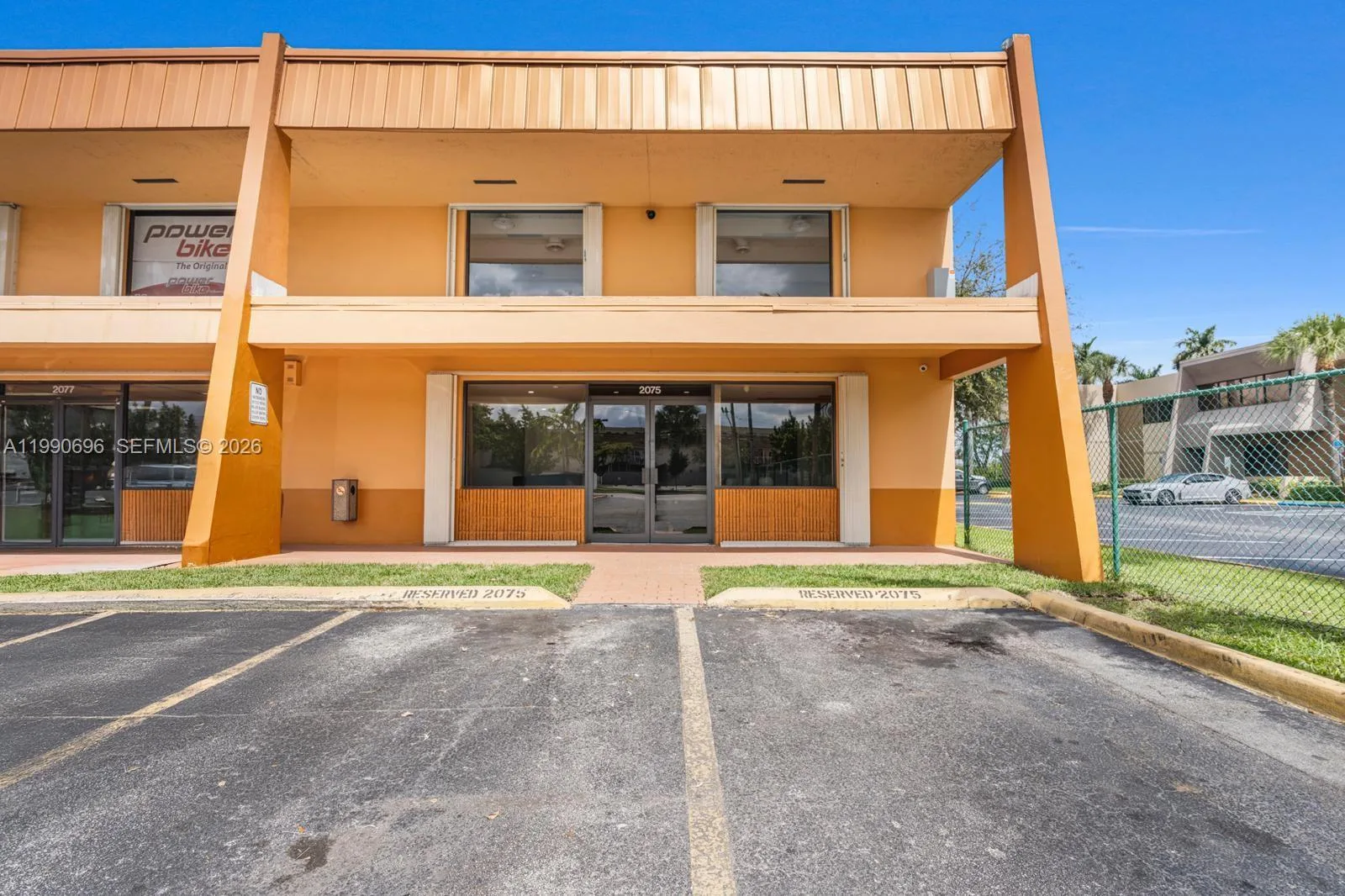 2075 W 76th St # 1, Hialeah, FL 33016