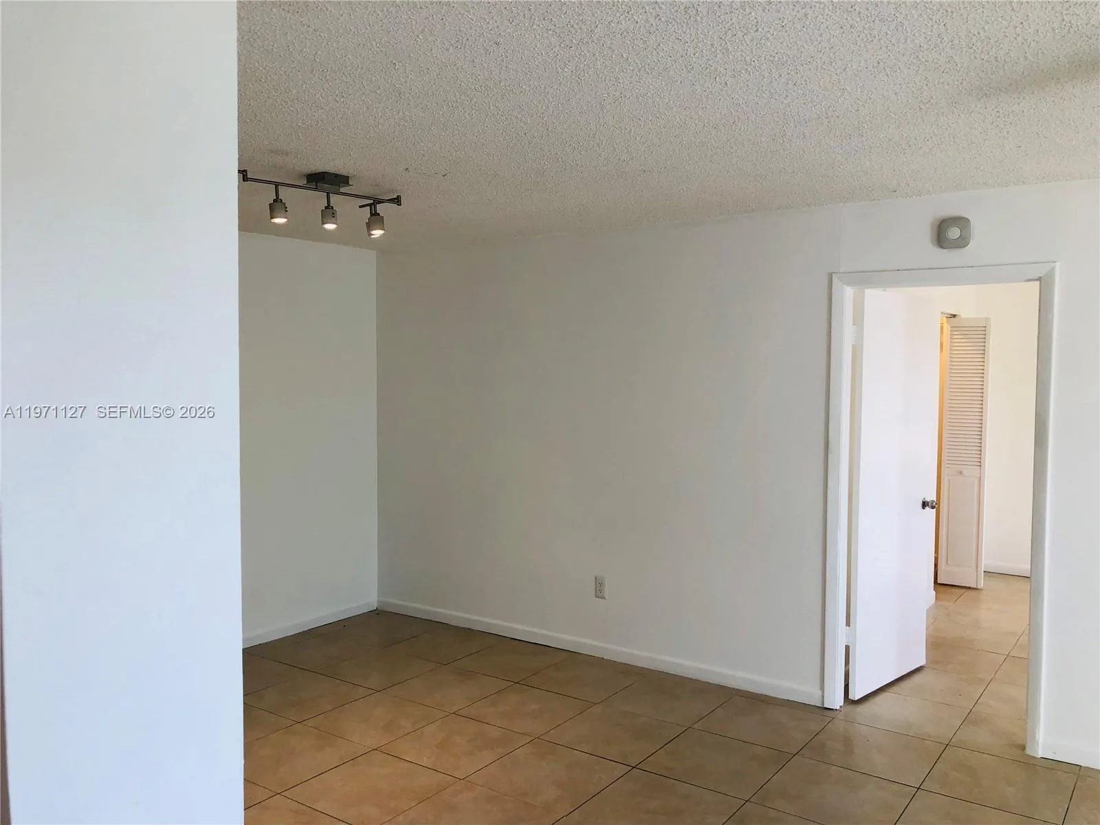 8260 SW 210th St # 210, Cutler Bay, FL 33189 photo 6