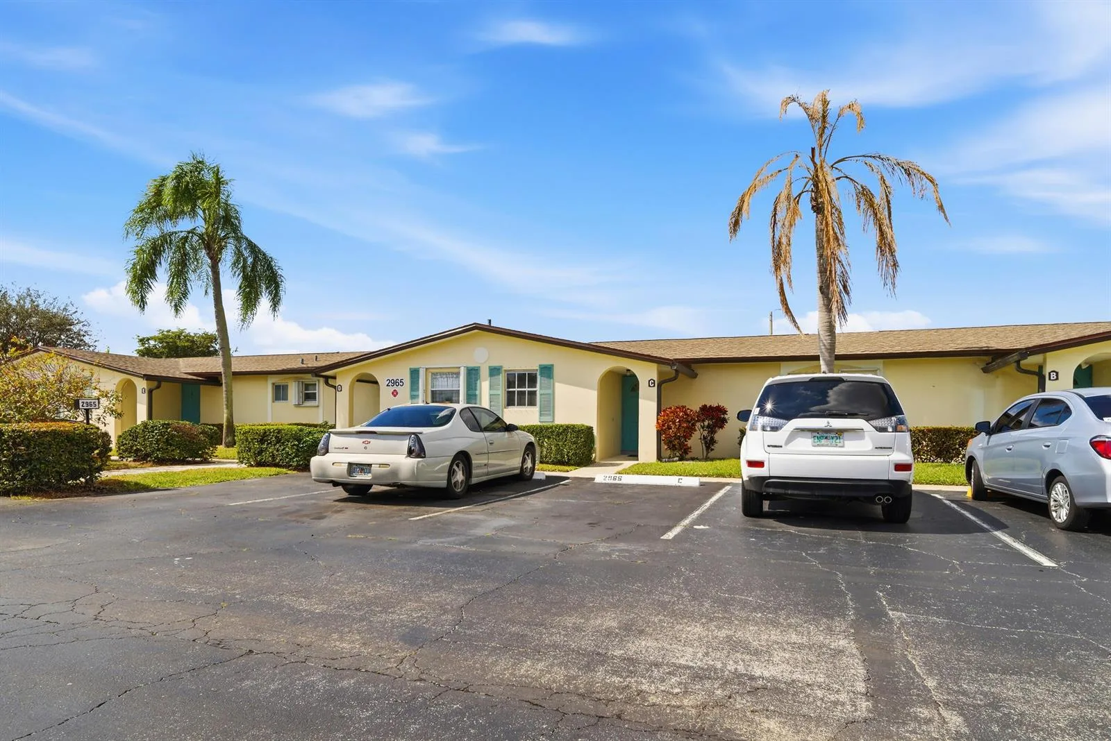 2965 ASHLEY Drive W # C, West Palm Beach, FL 33415 — photo 3 of 33
