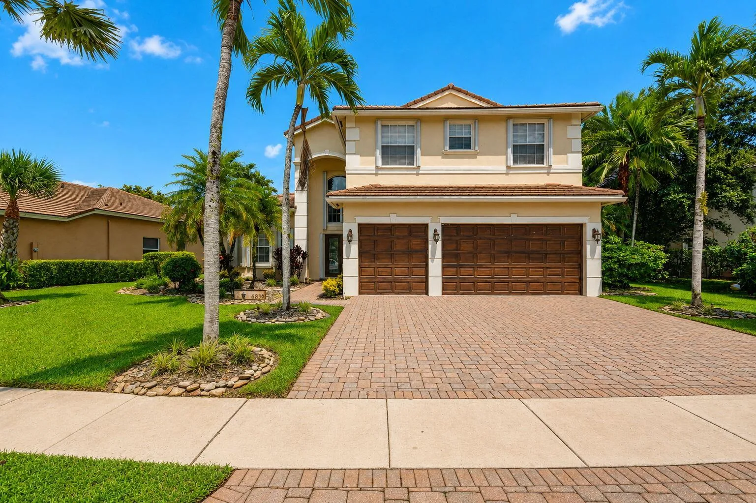 6839 Houlton Circle, Lake Worth, FL 33467