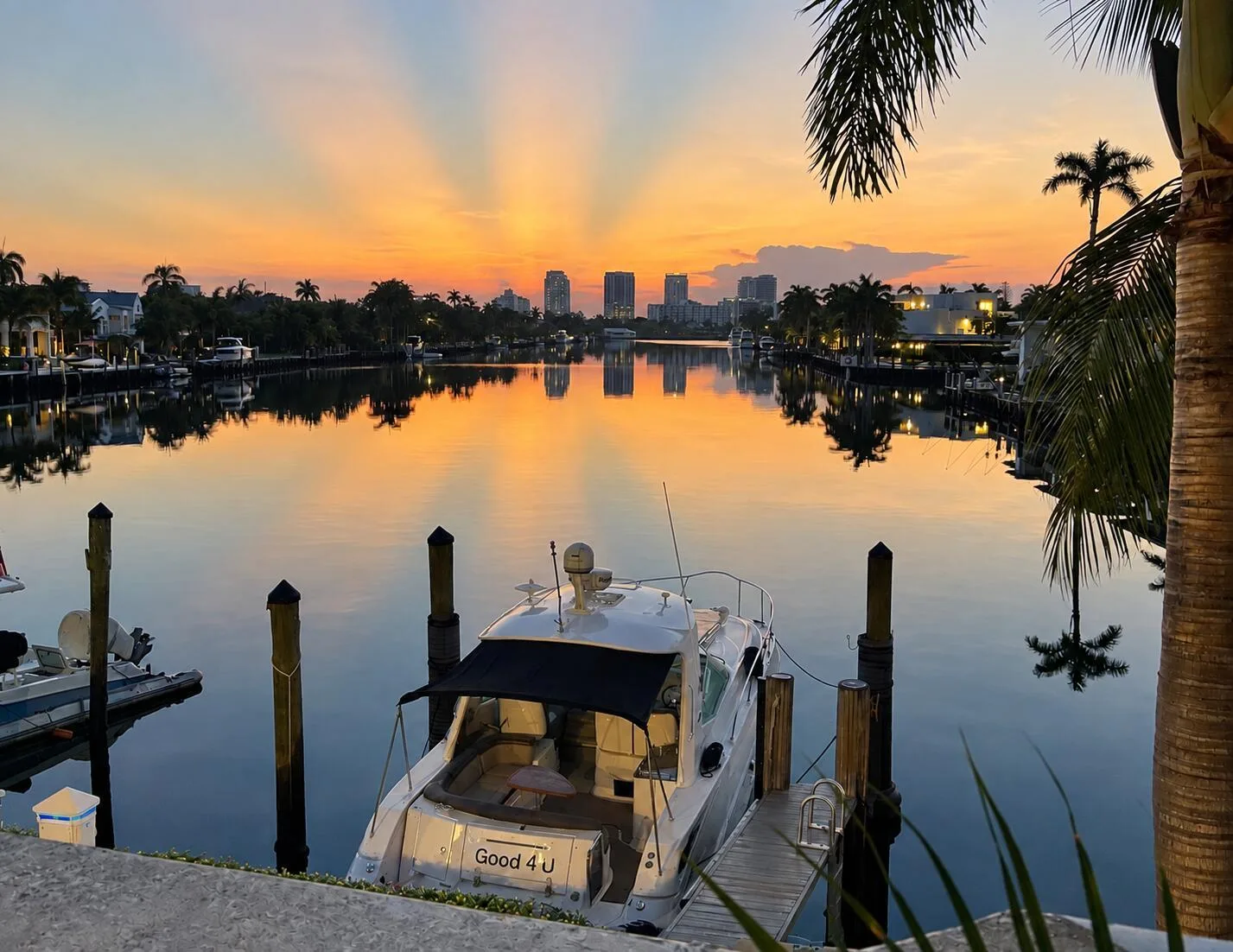 516 HENDRICKS Isle # 2C, Fort Lauderdale, FL 33301