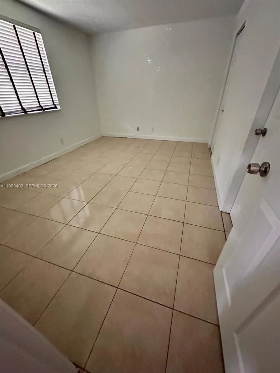 10161 W SUNRISE # 104, Plantation, FL 33322 photo 11