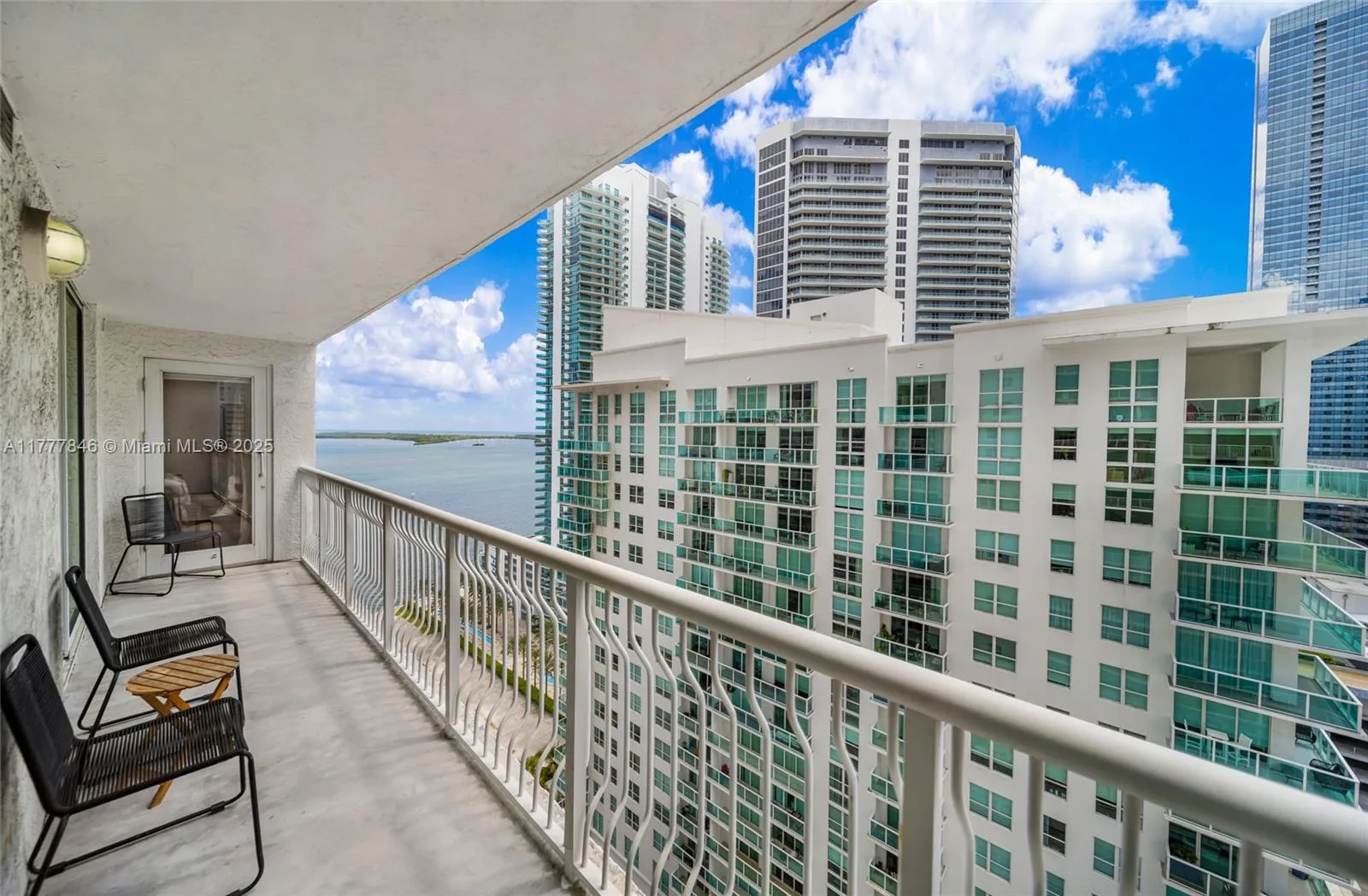 1200 Brickell Bay Dr # 2515, Miami, FL 33131 photo 2
