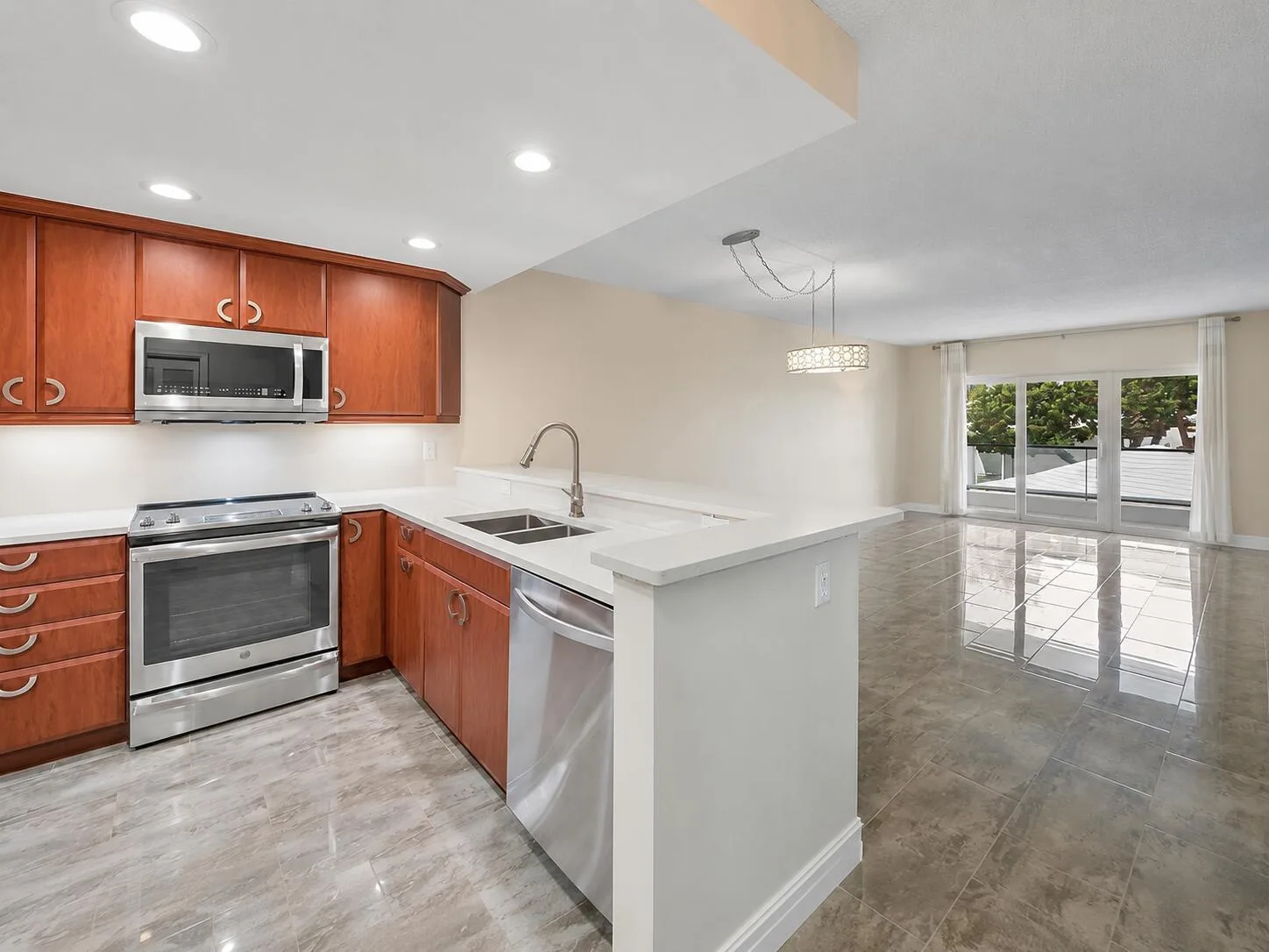 1500 S Ocean Boulevard # 207, Lauderdale By The Sea, FL 33062
