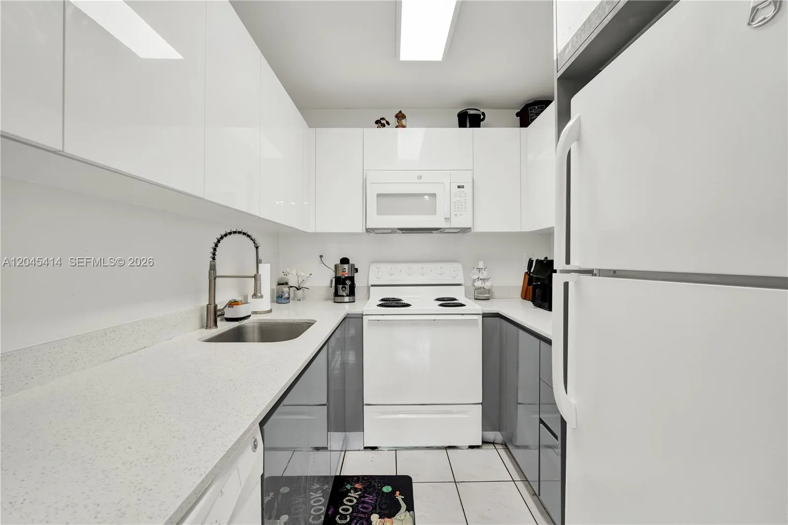 1101 SW 122nd Ave # 205, Miami, FL 33184 photo 11
