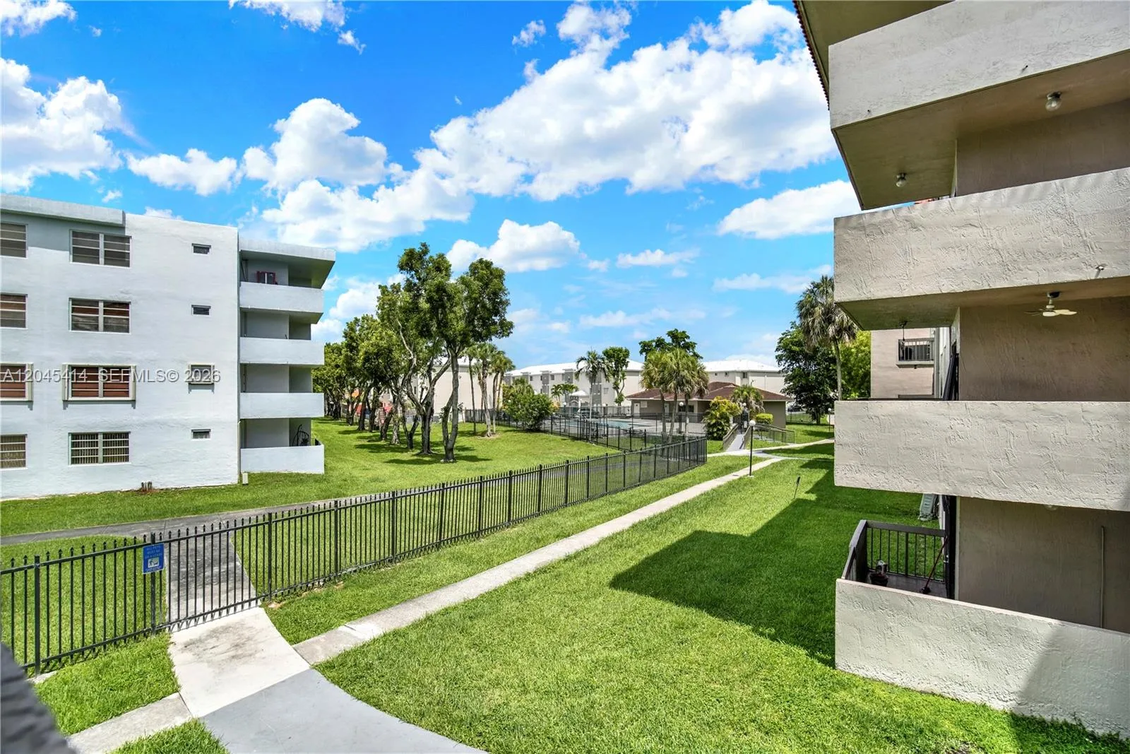 1101 SW 122nd Ave # 205, Miami, FL 33184 photo 4