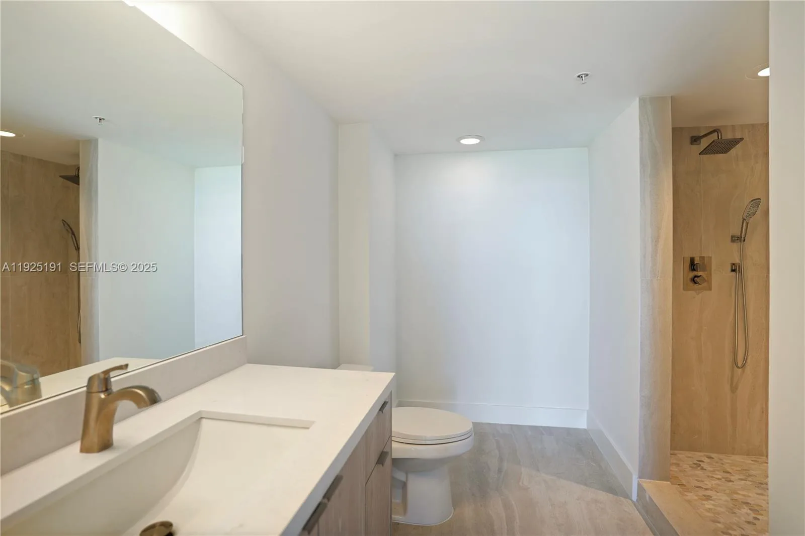 650 West Ave # 1404, Miami Beach, FL 33139 photo 6