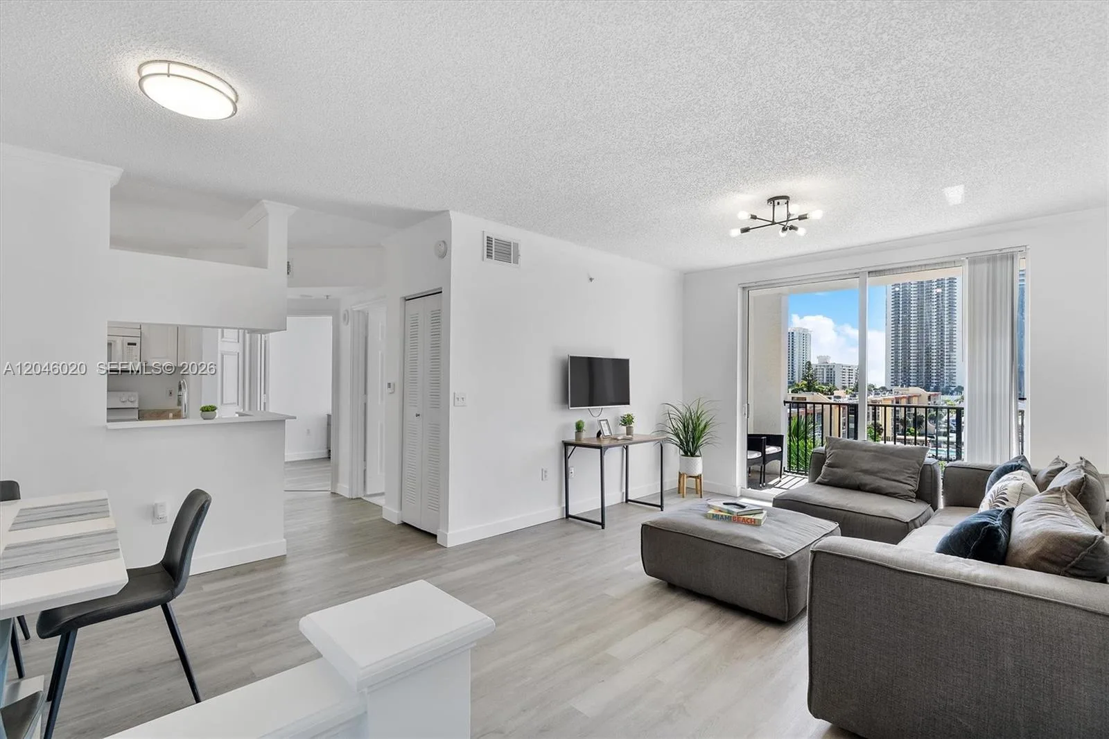 17100 N Bay Rd # 1717, Sunny Isles Beach, FL 33160 photo 3