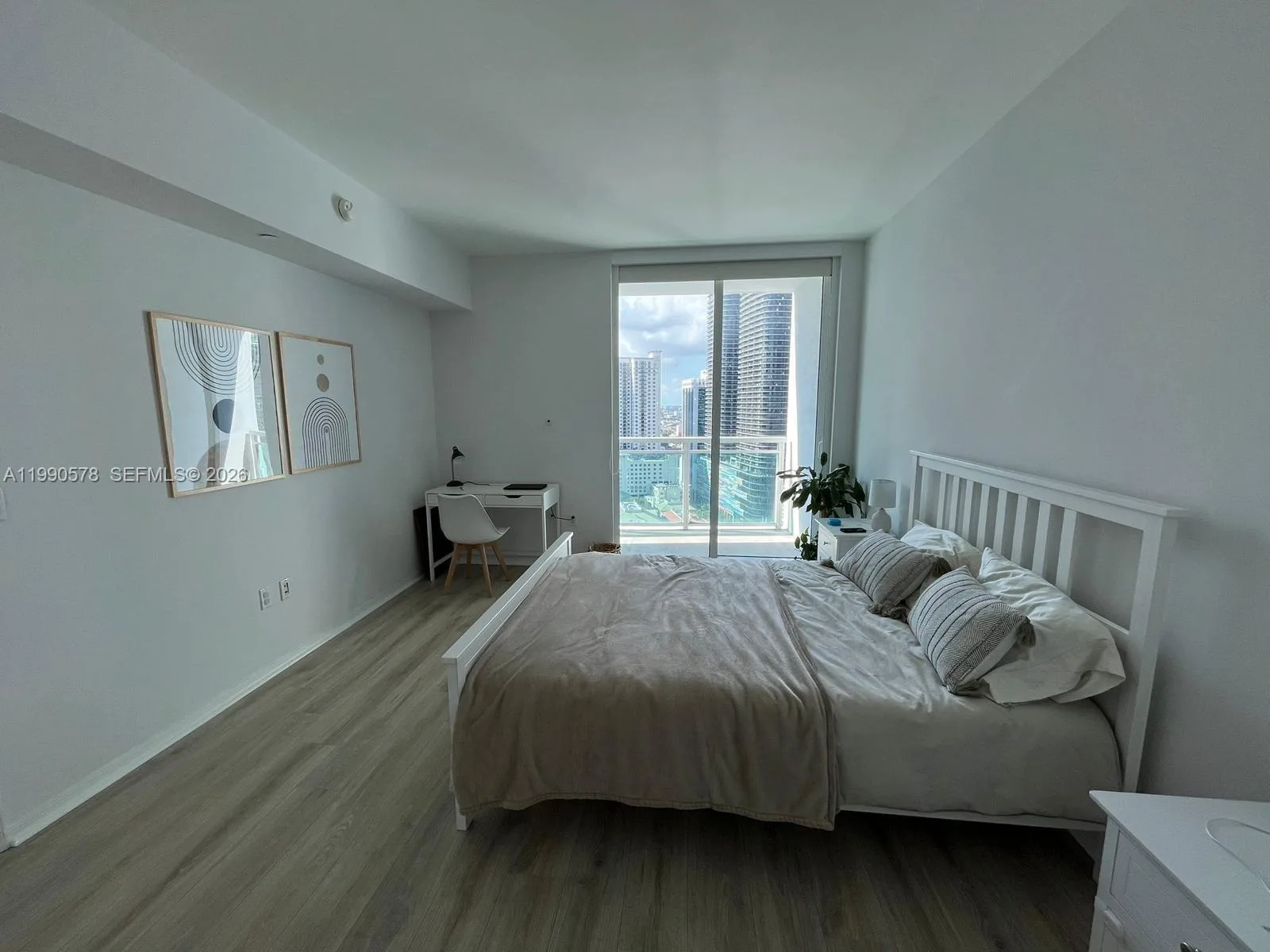 951 Brickell Ave # 2507, Miami, FL 33131 photo 10