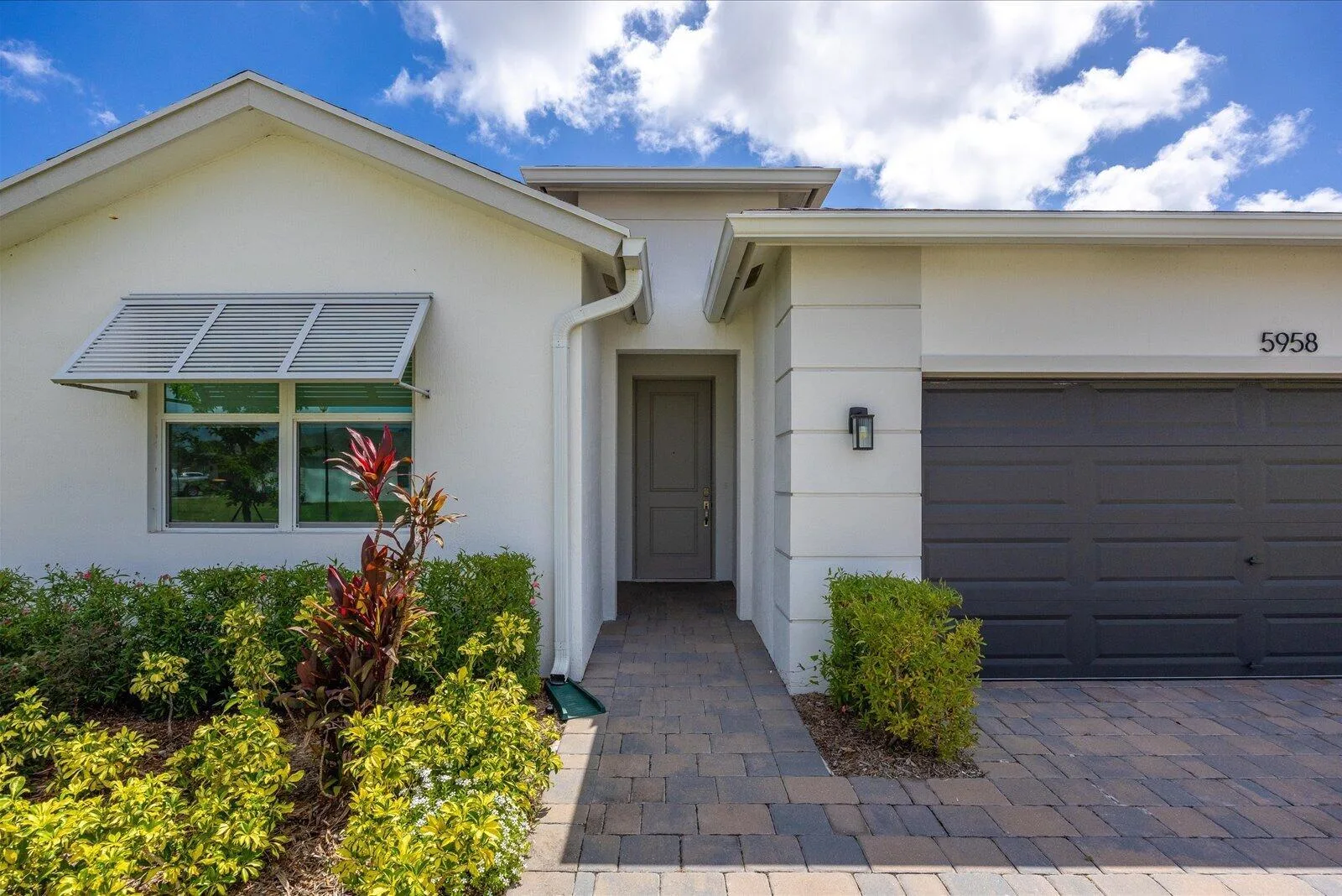 5958 SE Sky Blue Circle, Stuart, FL 34997 photo 2