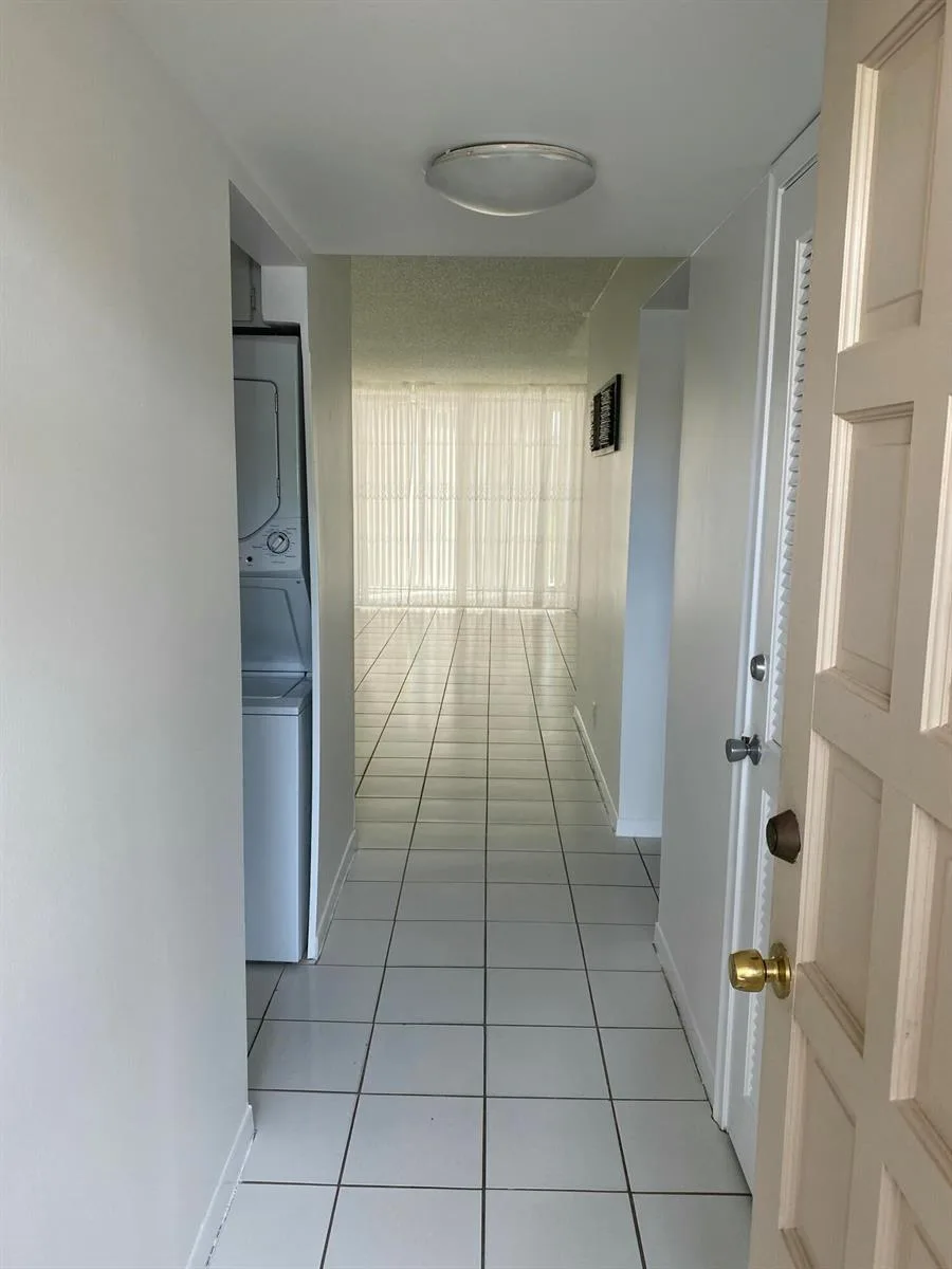 4110 Tivoli Court # 103, FL 33467