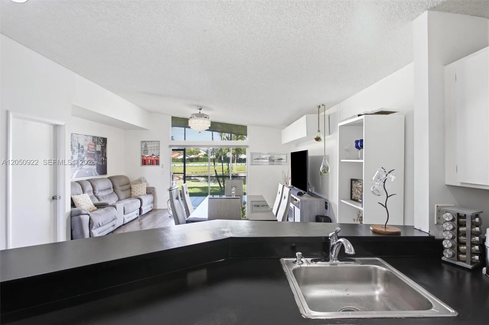 502 Woodgate Cir # B, Sunrise, FL 33326 photo 5