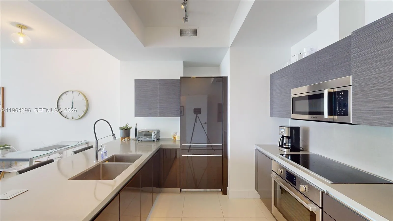 1080 N Brickell Ave # 2804, Miami, FL 33131 photo 4