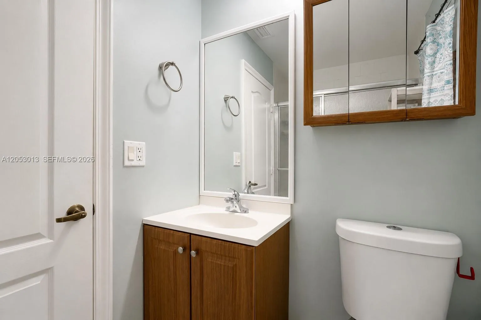 940 NE 212th Ter # 940-01, Miami, FL 33179 photo 9