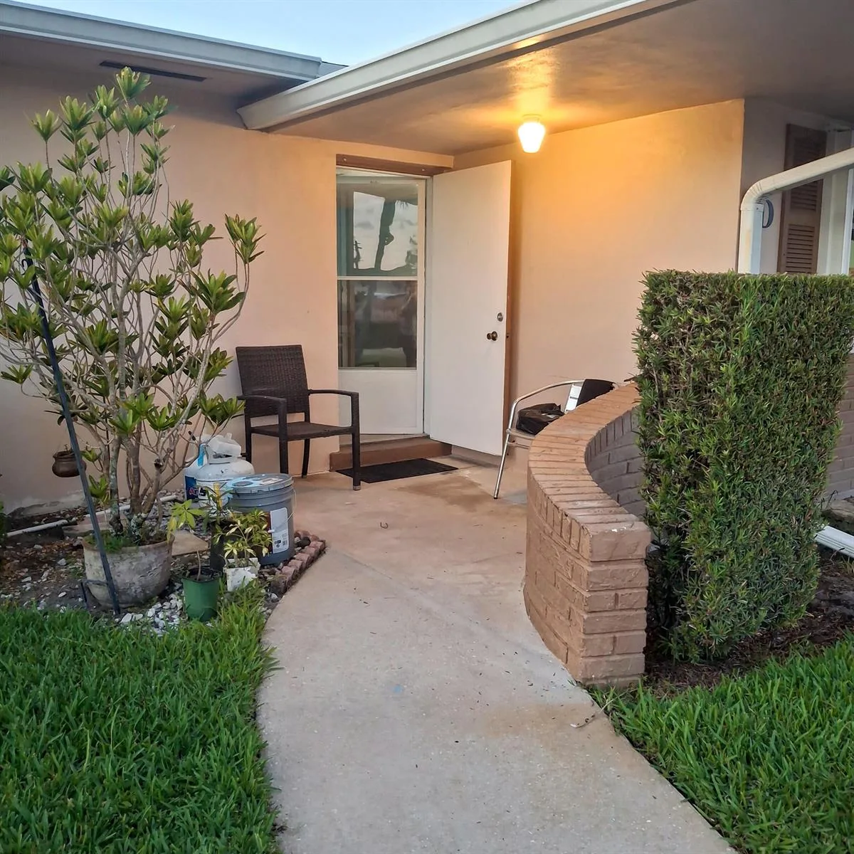 2569 Dudley Drive W # D, West Palm Beach, FL 33415
