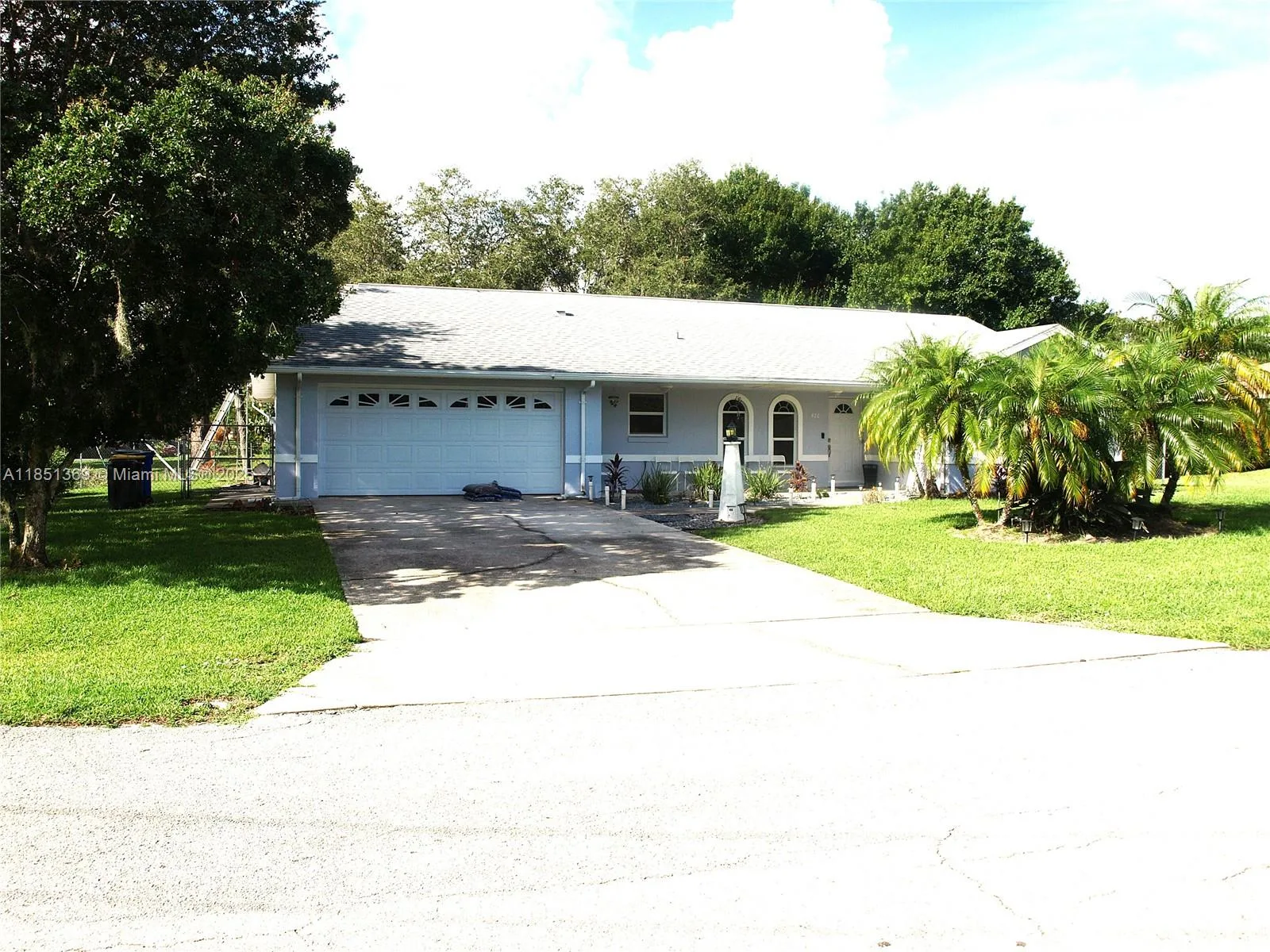 426 Foxdale Rd, Lake Placid, FL 33852