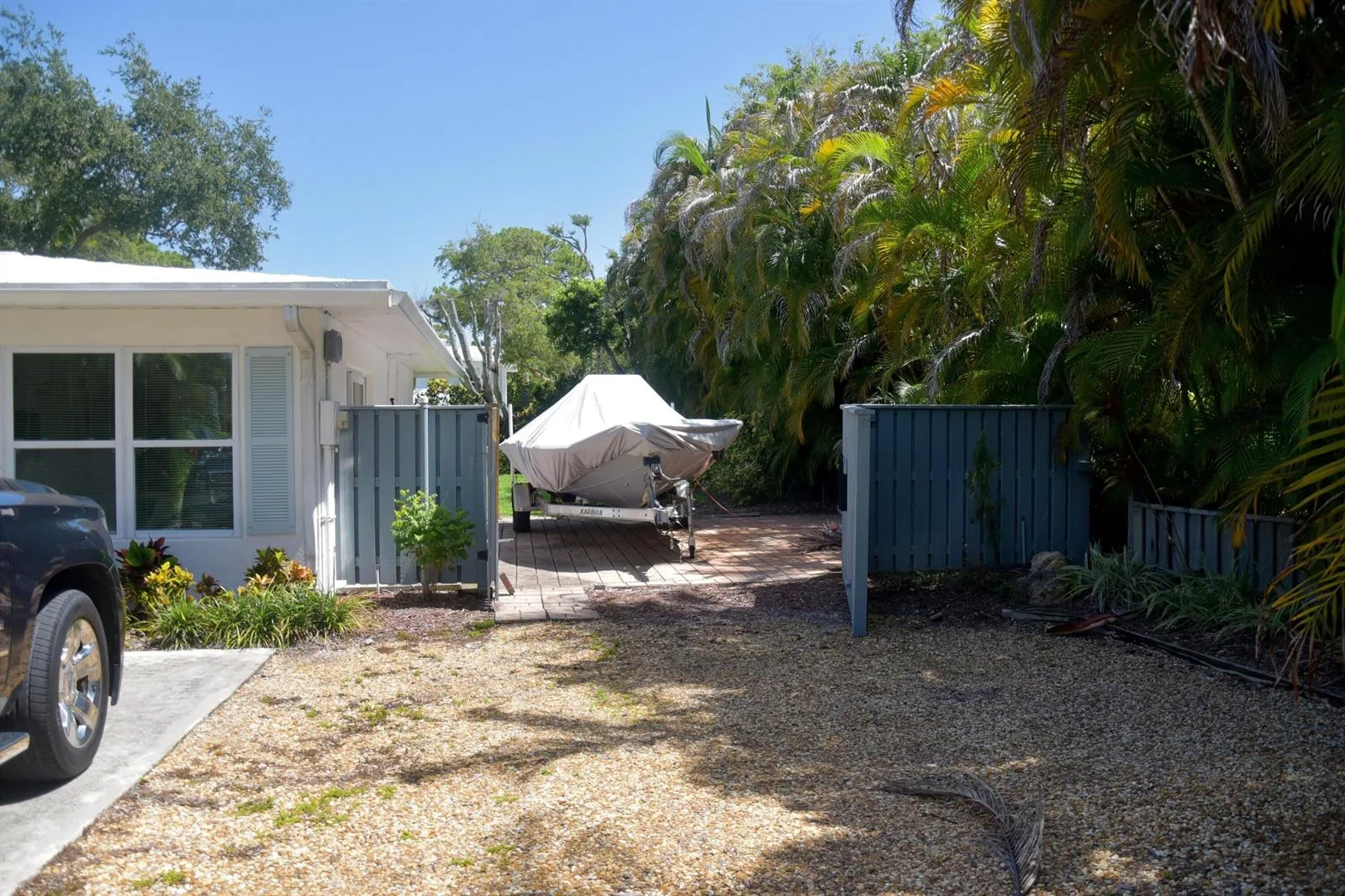 219 OLD JUPITER BEACH Road, Jupiter, FL 33477 photo 2