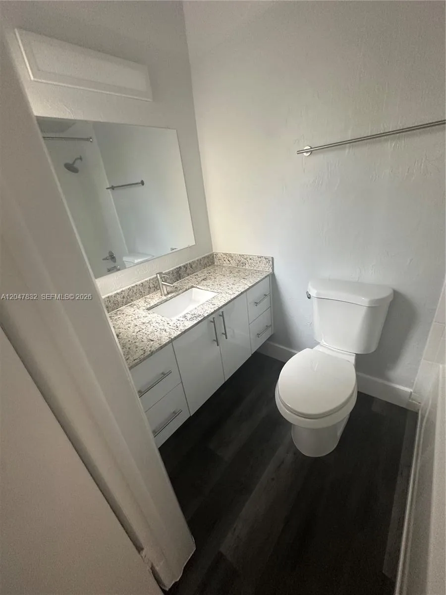 1208 Salzedo St # 7, Coral Gables, FL 33134 photo 4