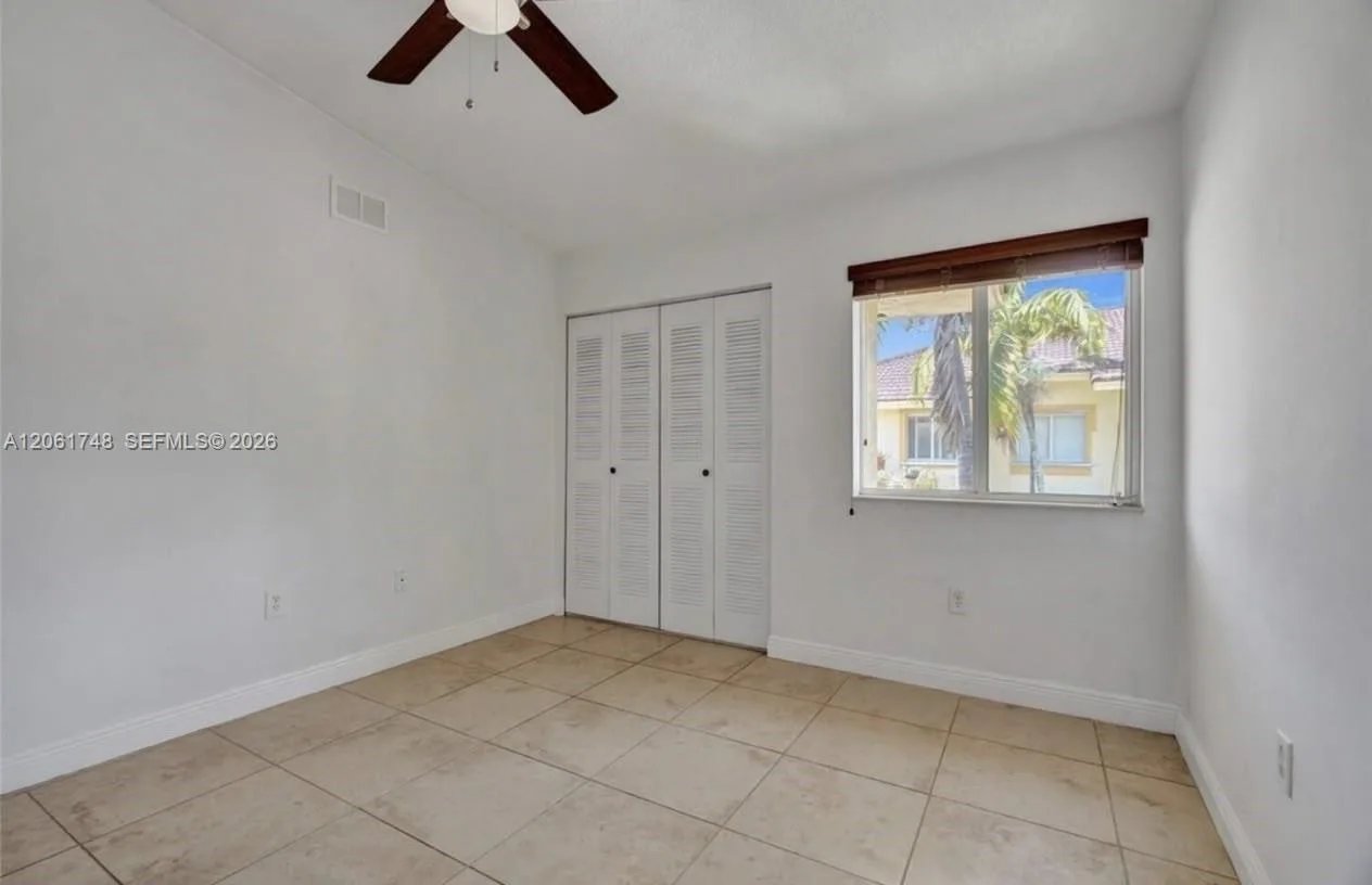 6235 SW 47th Mnr # 204, Davie, FL 33314 photo 3