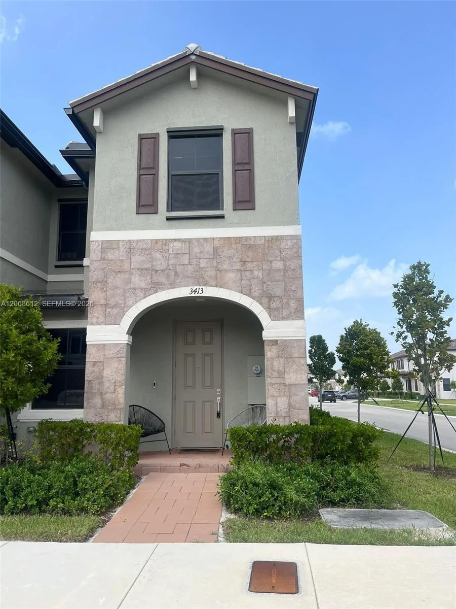 3413 W 113th St # 3413, Hialeah, FL 33018