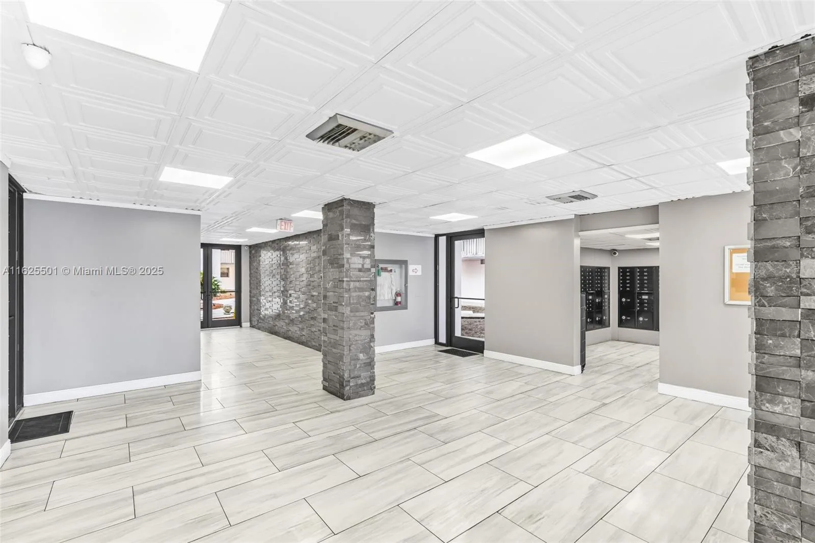 15600 NW 7th Ave # 306, Miami, FL 33169 photo 4