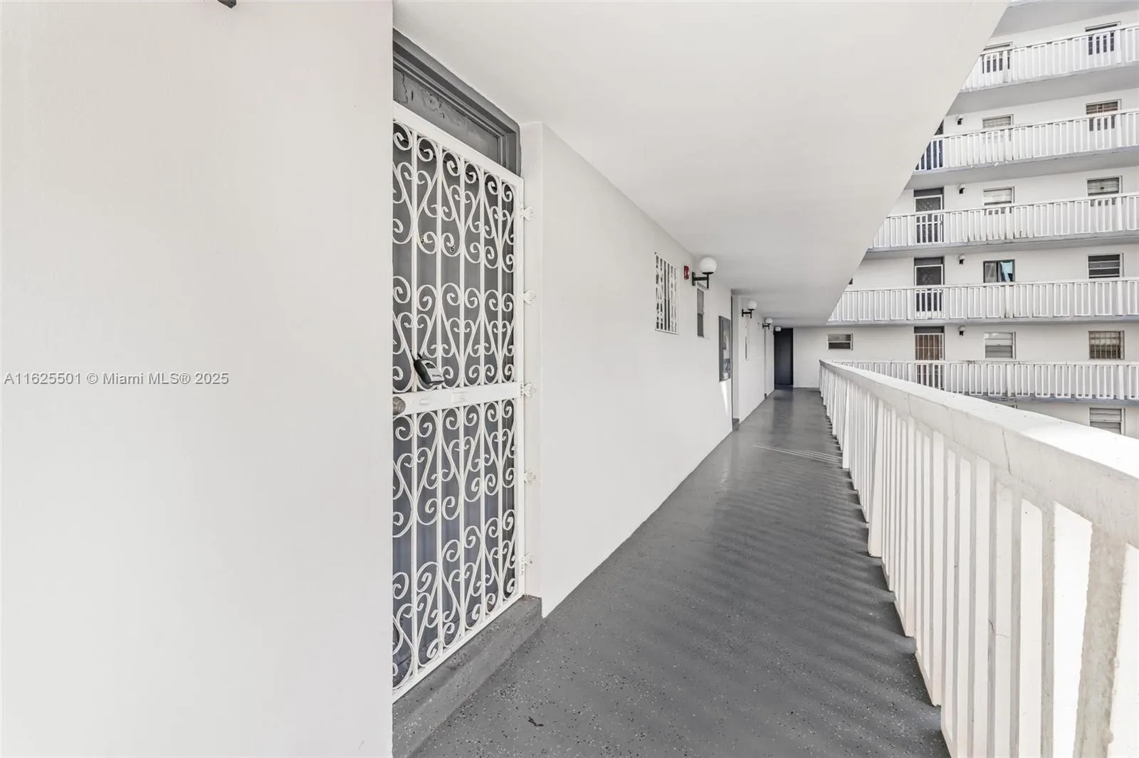 15600 NW 7th Ave # 306, Miami, FL 33169 photo 6