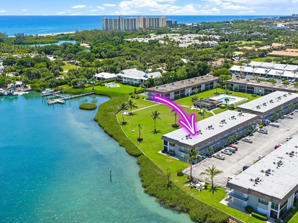 755 Saturn D205 Street # D205, Jupiter, FL 33477 photo 3
