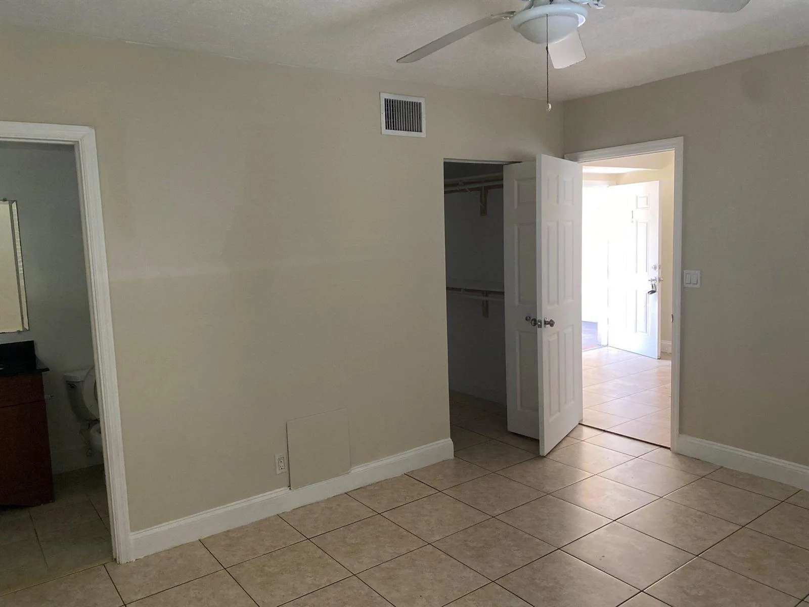 1444 Windsor Court # 1, Fort Lauderdale, FL 33304 photo 8