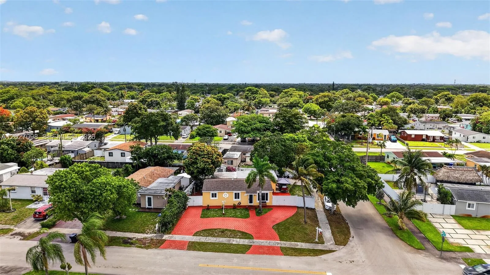 1440 N 68th Ave, Hollywood, FL 33024