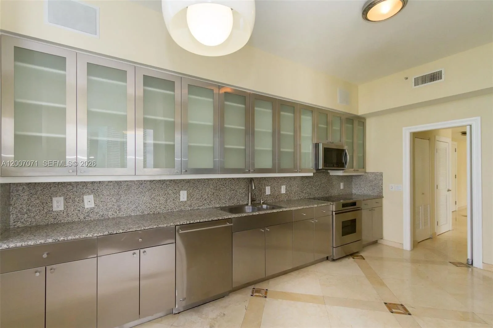 888 Brickell Key Dr # 2802, Miami, FL 33131 photo 10