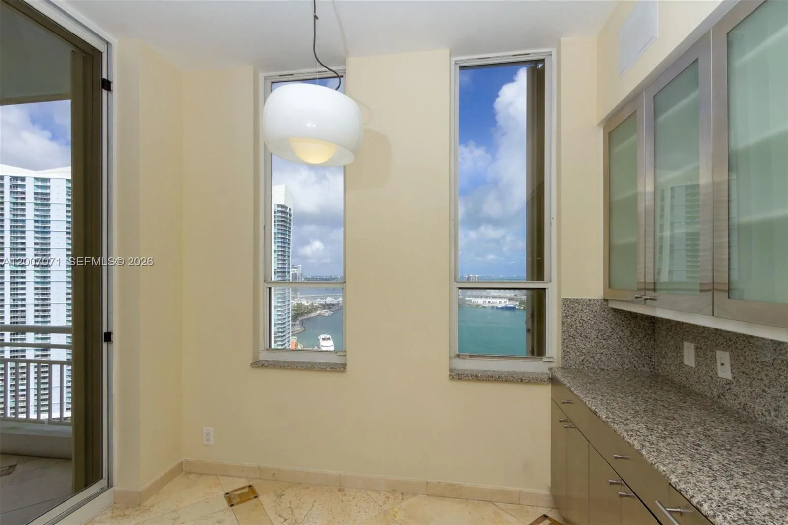 888 Brickell Key Dr # 2802, Miami, FL 33131 photo 8