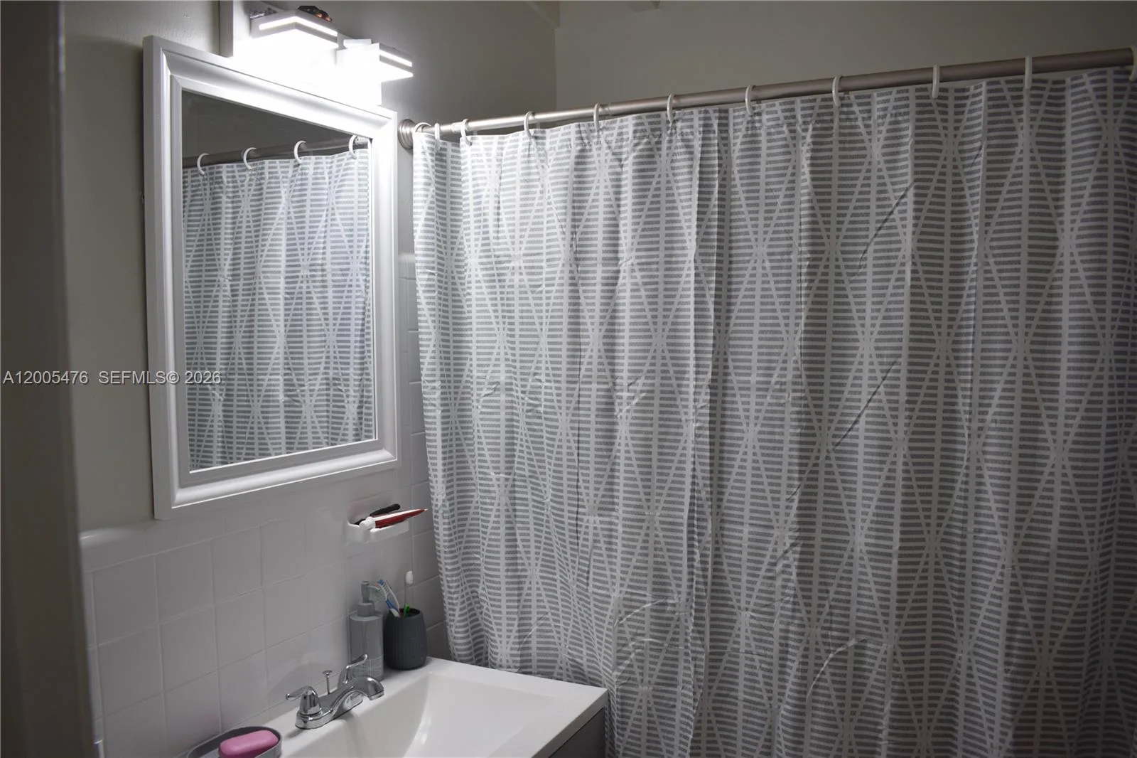 841 Hialeah Dr, Hialeah, FL 33010 photo 7