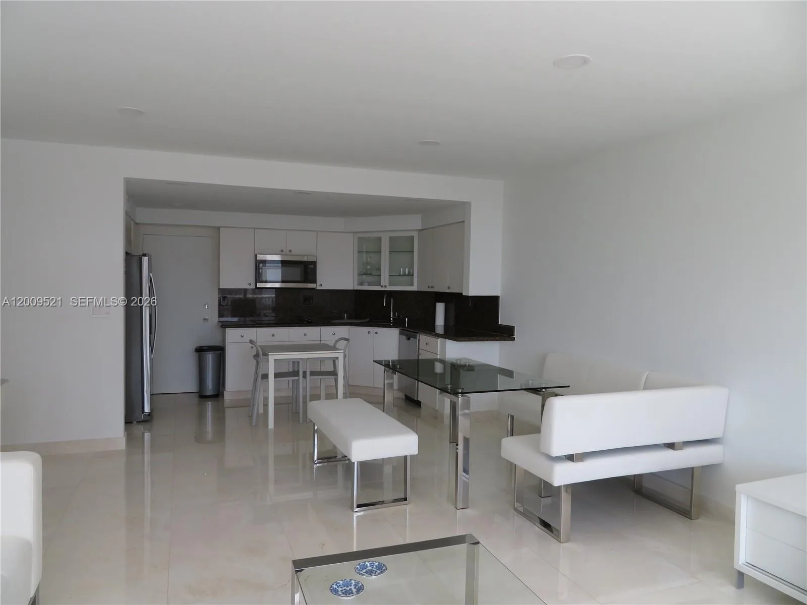 1408 Brickell Bay Dr # 1002, Miami, FL 33131 photo 2