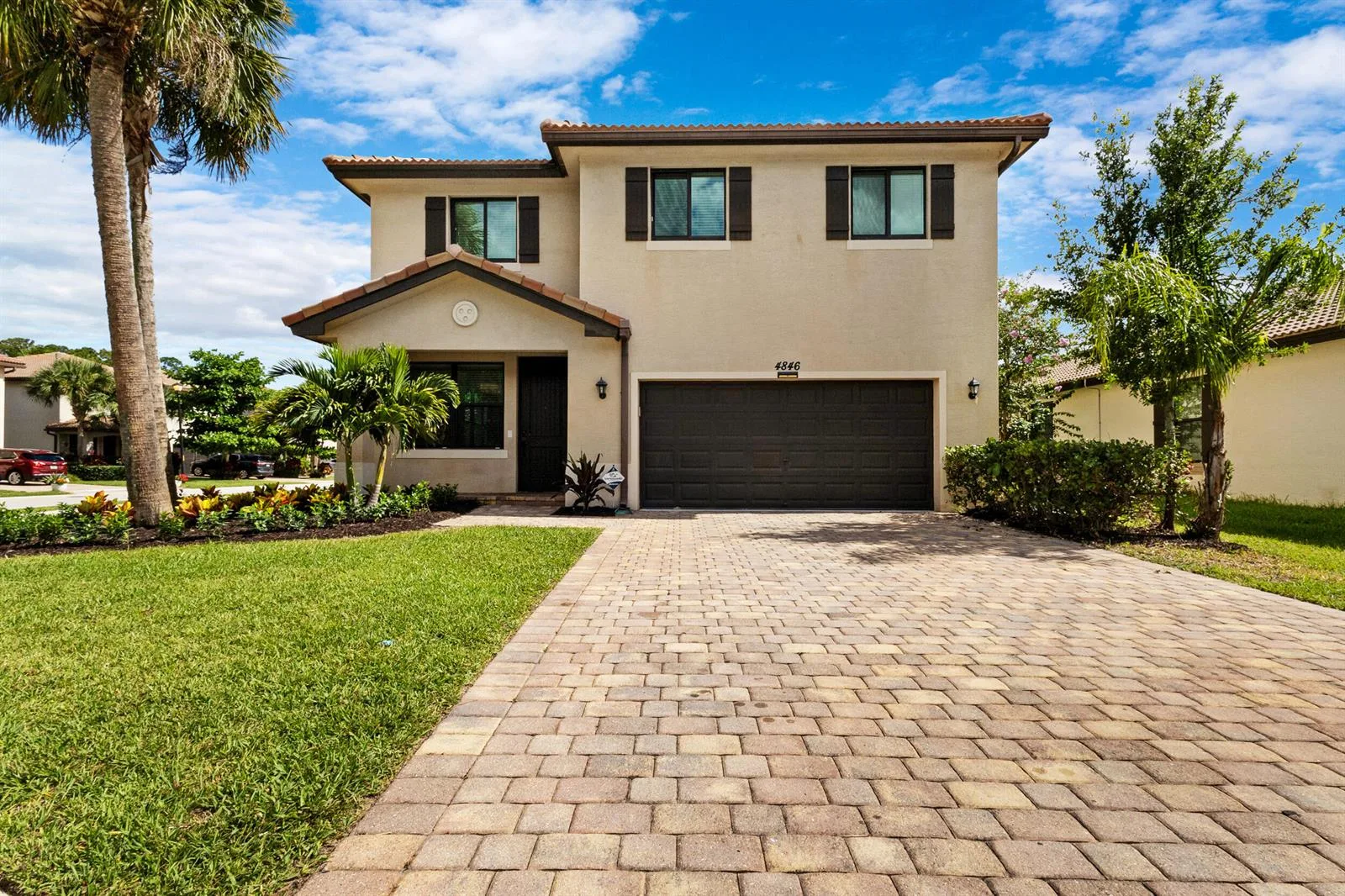 4846 Pond Pine Way, FL 33463