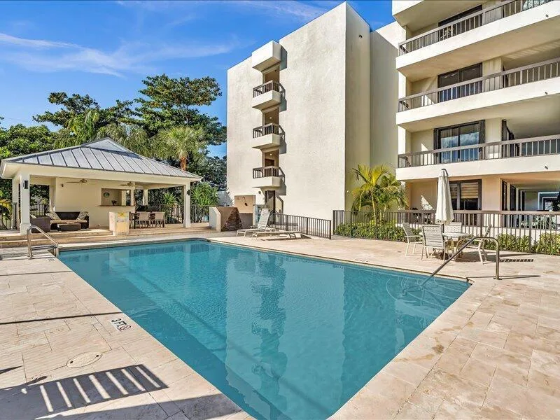 277 N Ocean Boulevard # 304, Boca Raton, FL 33432