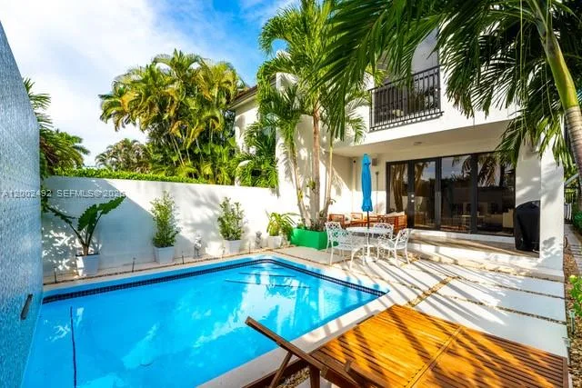 2766 SW 33rd Ave # 2766, Miami, FL 33133