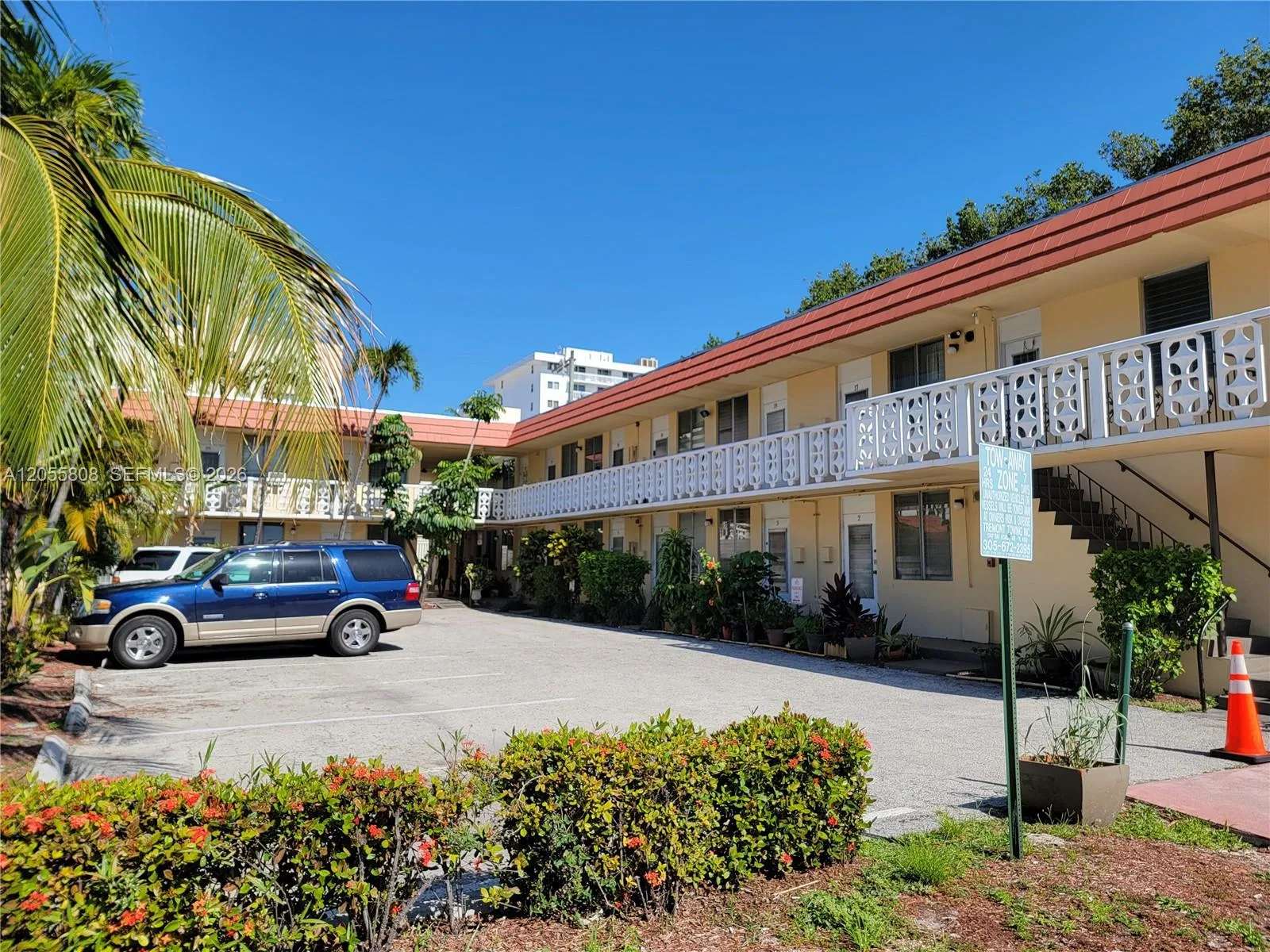 441 Collins Ave # 10, Miami Beach, FL 33139
