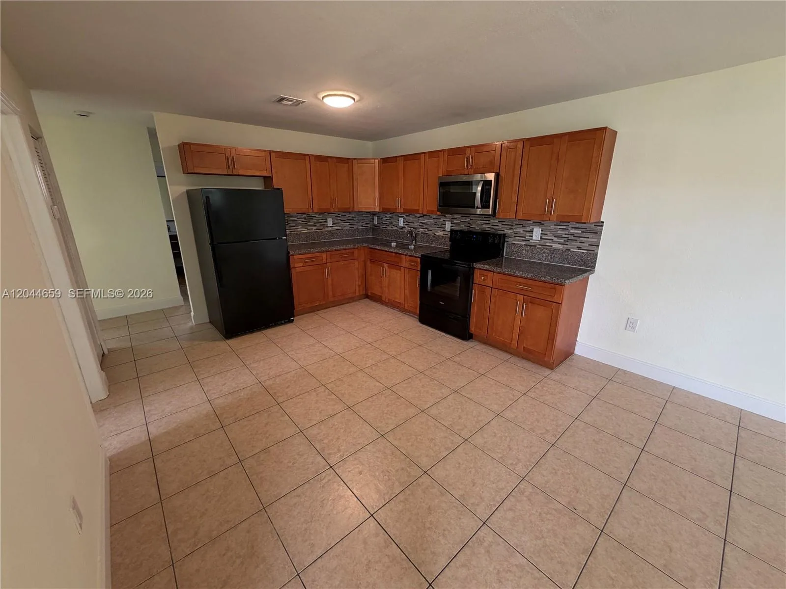 10530 SW 183rd St # 2, Miami, FL 33157 photo 4