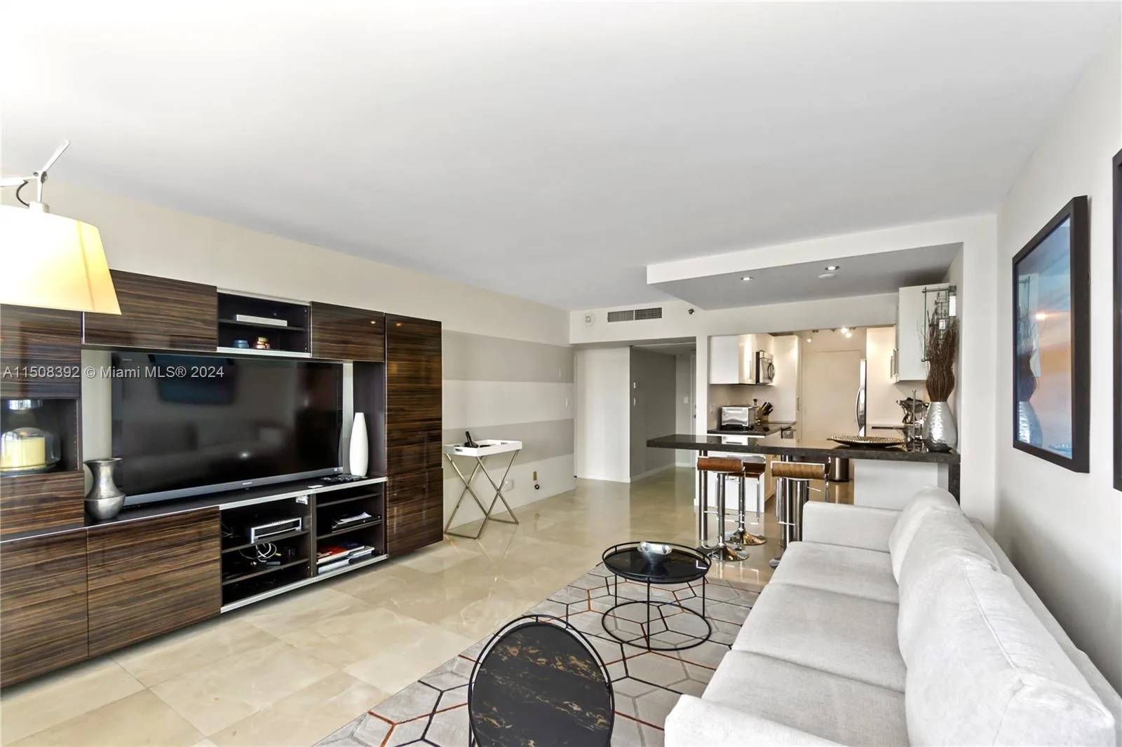 100 Lincoln Rd # 1202, Miami Beach, FL 33139 photo 2