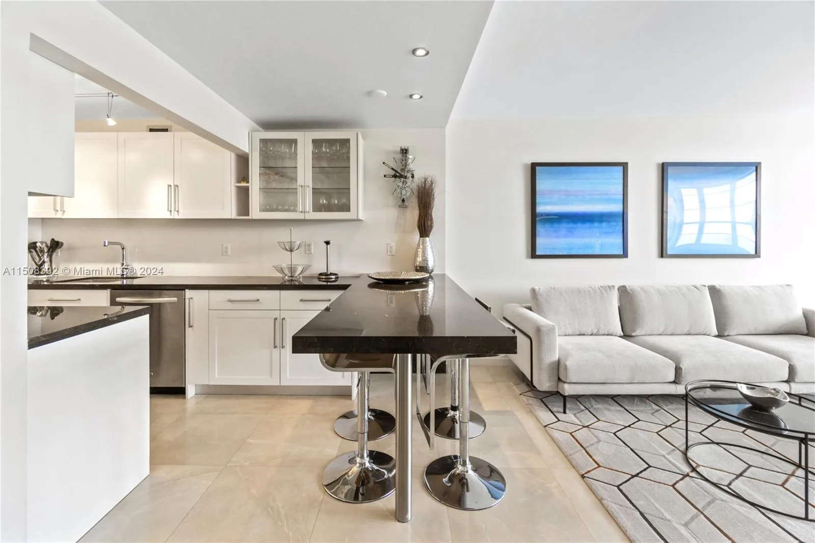 100 Lincoln Rd # 1202, Miami Beach, FL 33139 photo 4