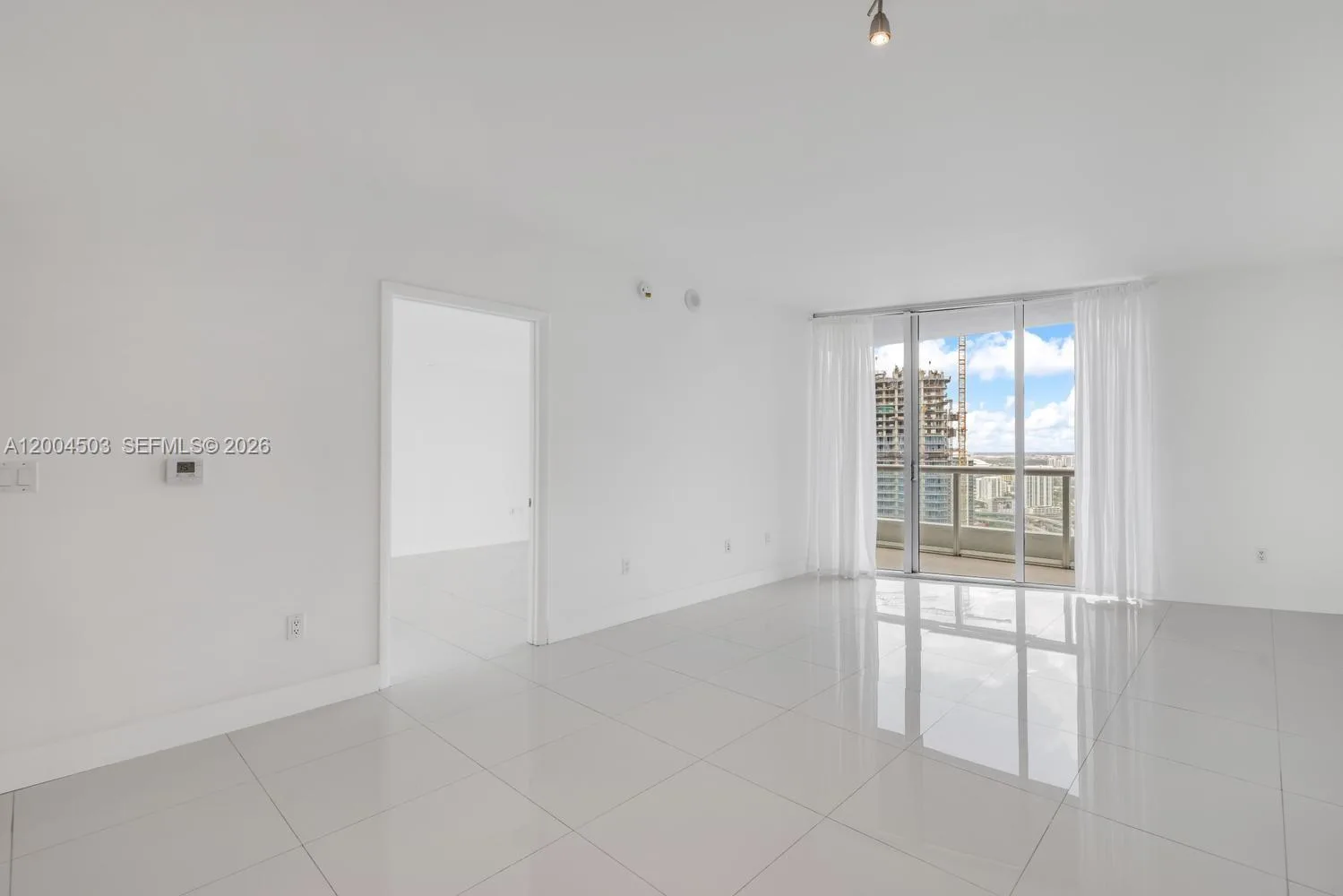 465 Brickell Ave # 4206, Miami, FL 33131 photo 9