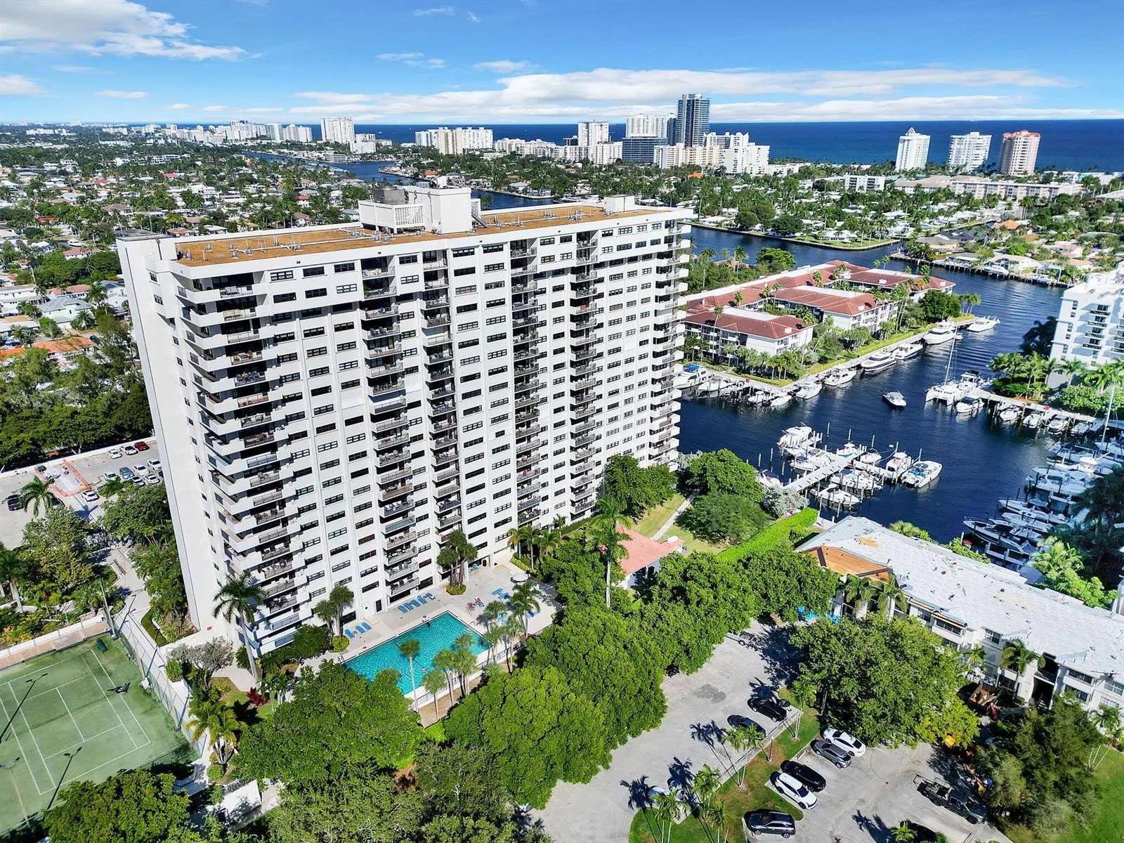 3200 Port Royale Drive N # 902, Fort Lauderdale, FL 33308