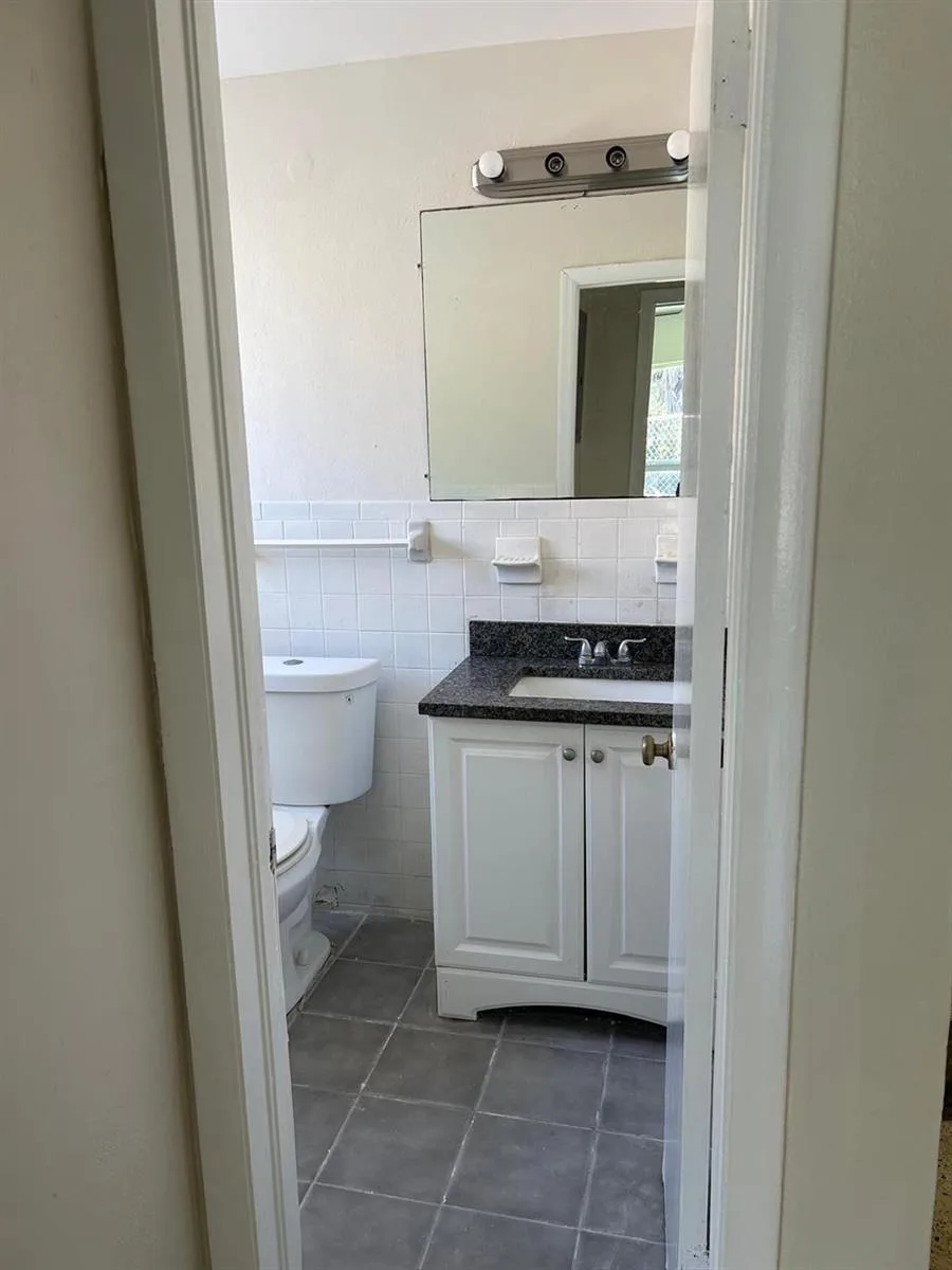 709 8th Street # B, West Palm Beach, FL 33401 photo 9